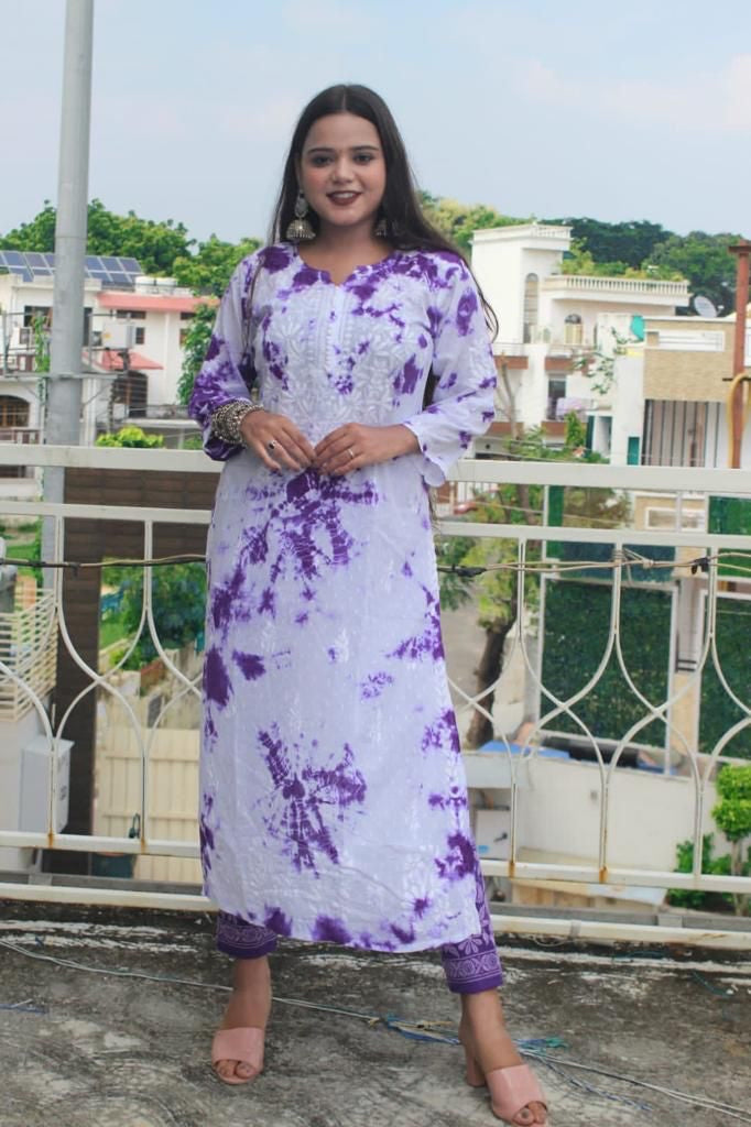 Chikankari cotton Kurti With Pant in white & purple