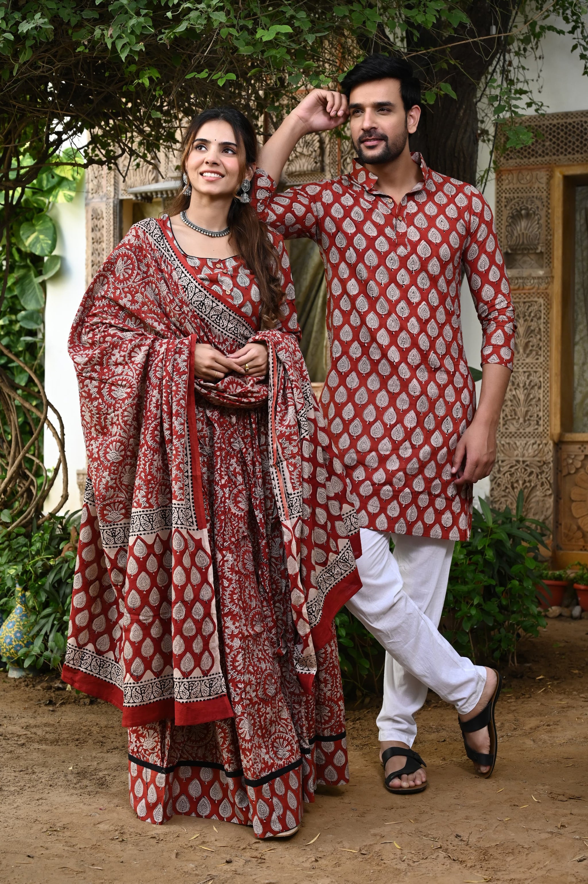 Couple Dresses Shop Now Couple Dresses Online| Jhakhas