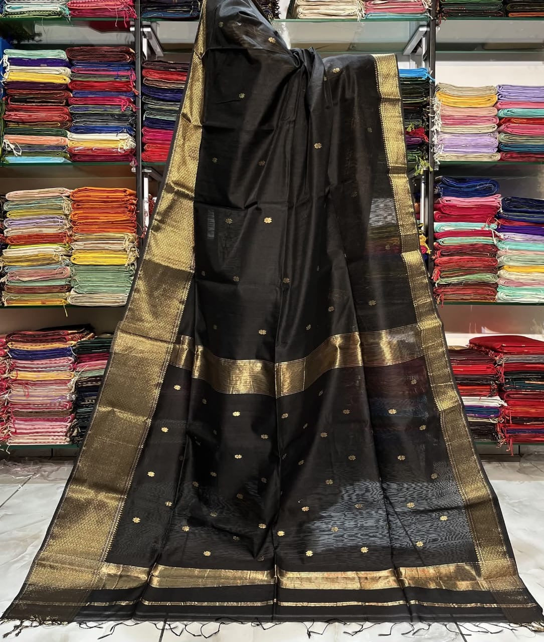 Black Maheshwari silk Handloom Zari Saree