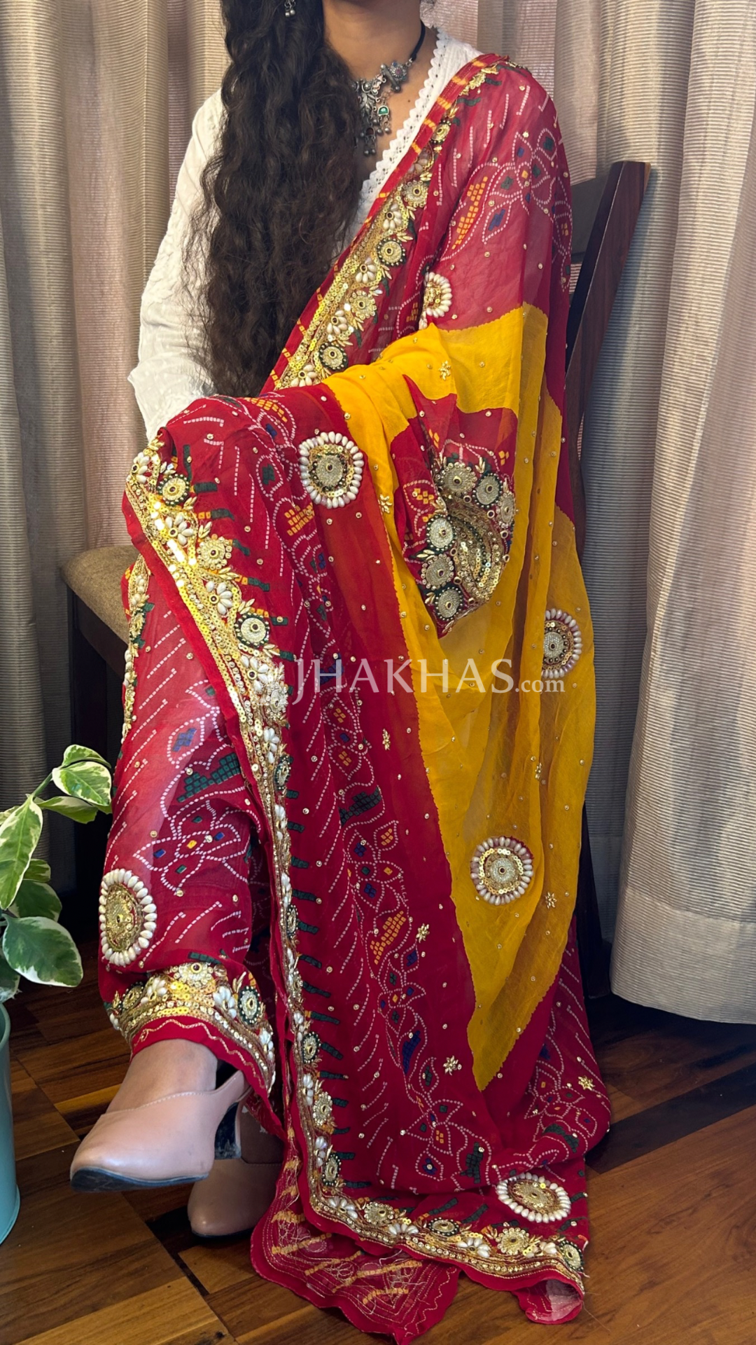 Red and Orange Bandhej Marwadi chunri for bride  