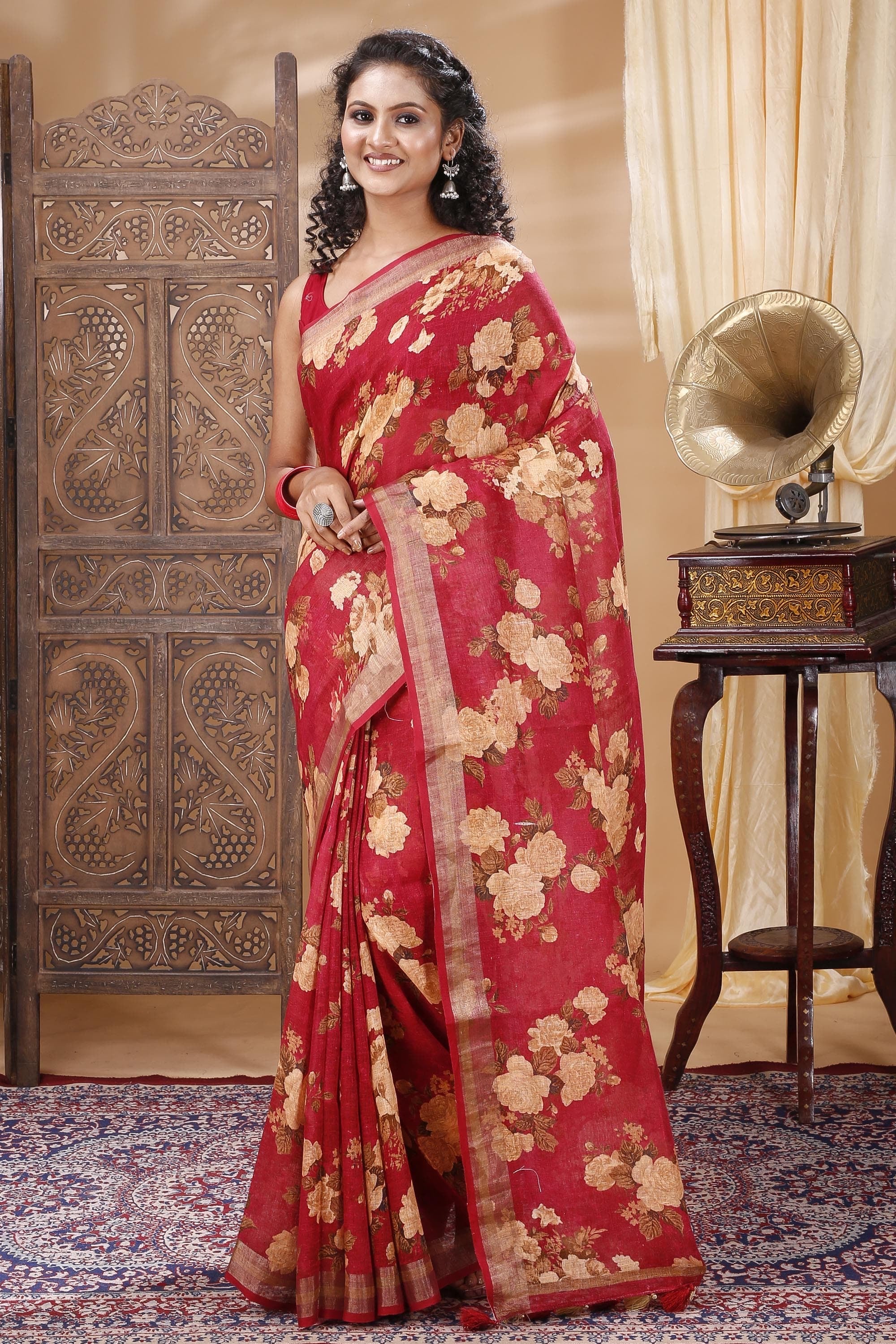 Red Valentine Floral Linen Saree