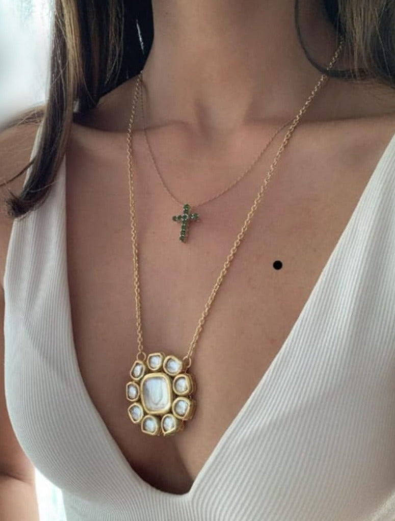 Classic Gold Tone Kundan Necklace