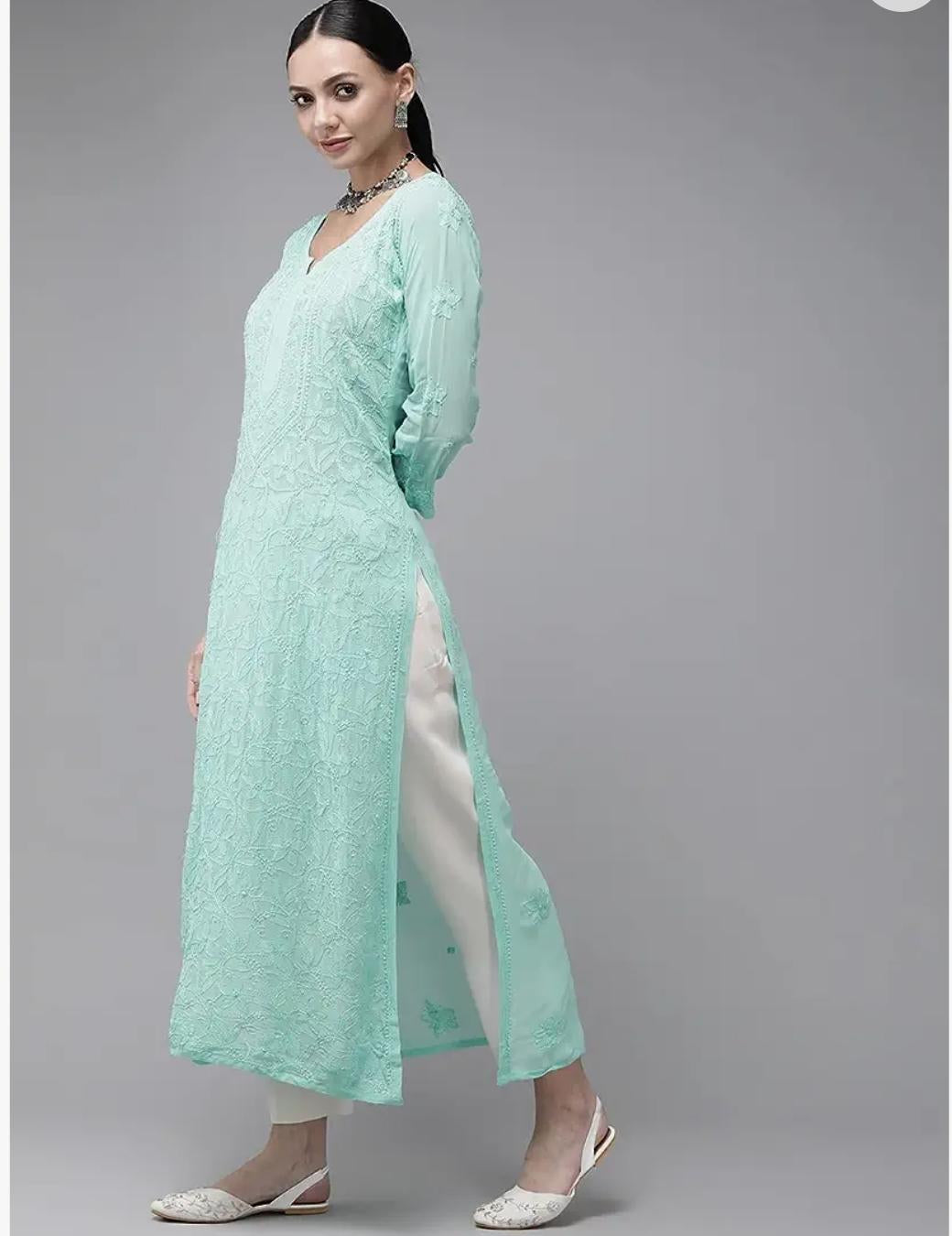 Chikankari Kurti in green