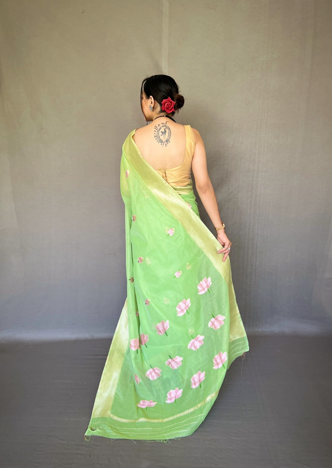 Linen Cotton saree in Green
