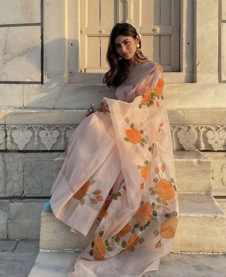 Organza Hand Painted Saree In Light Pink