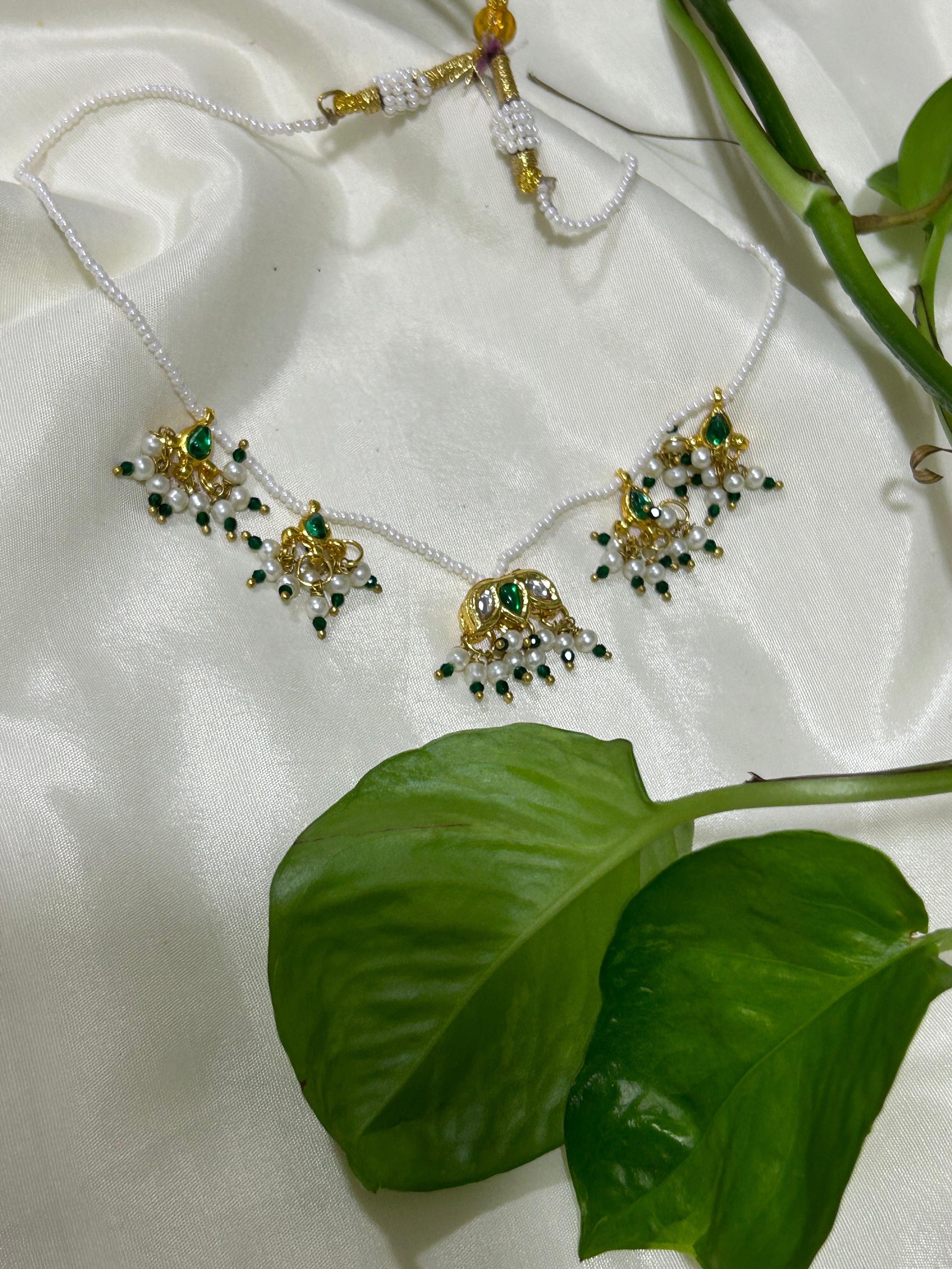 White Pearl Kundan Necklace Set