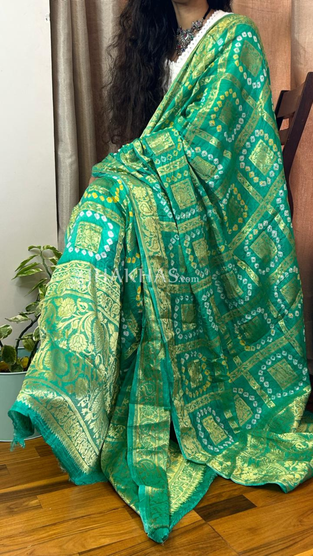 Leaf Green Banarasi Gharchola dupatta