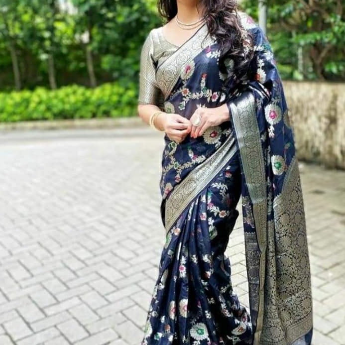 Navy Blue Floral Jaal Banarasi Saree