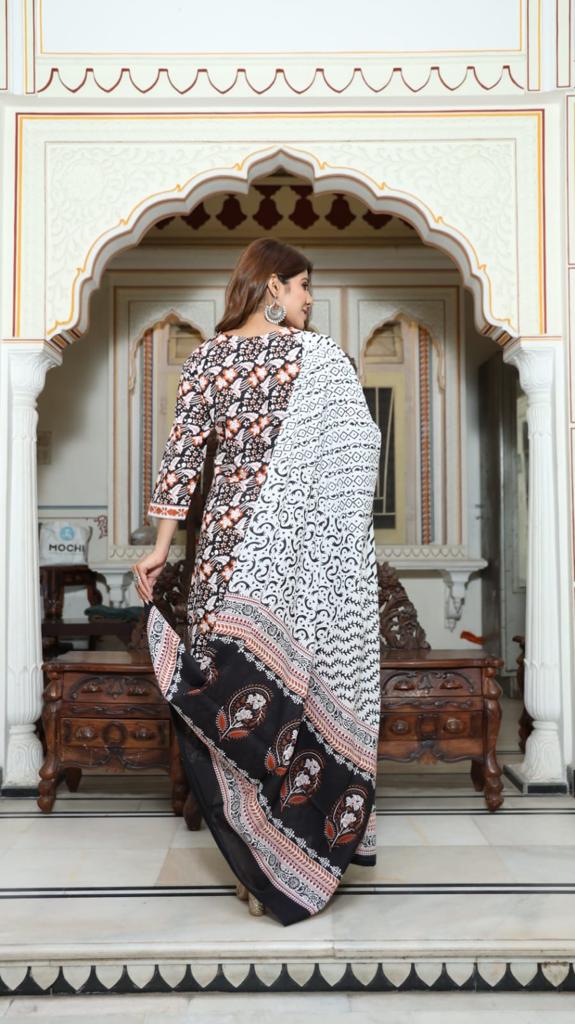 Black Block Print Suit Set With Dupatta