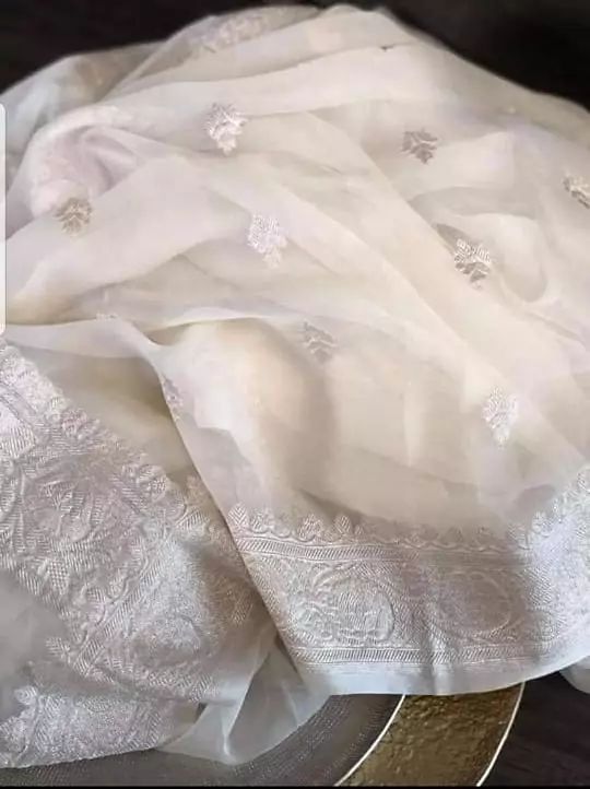 white-banarasi-khaddi-zari-chiffon-saree
