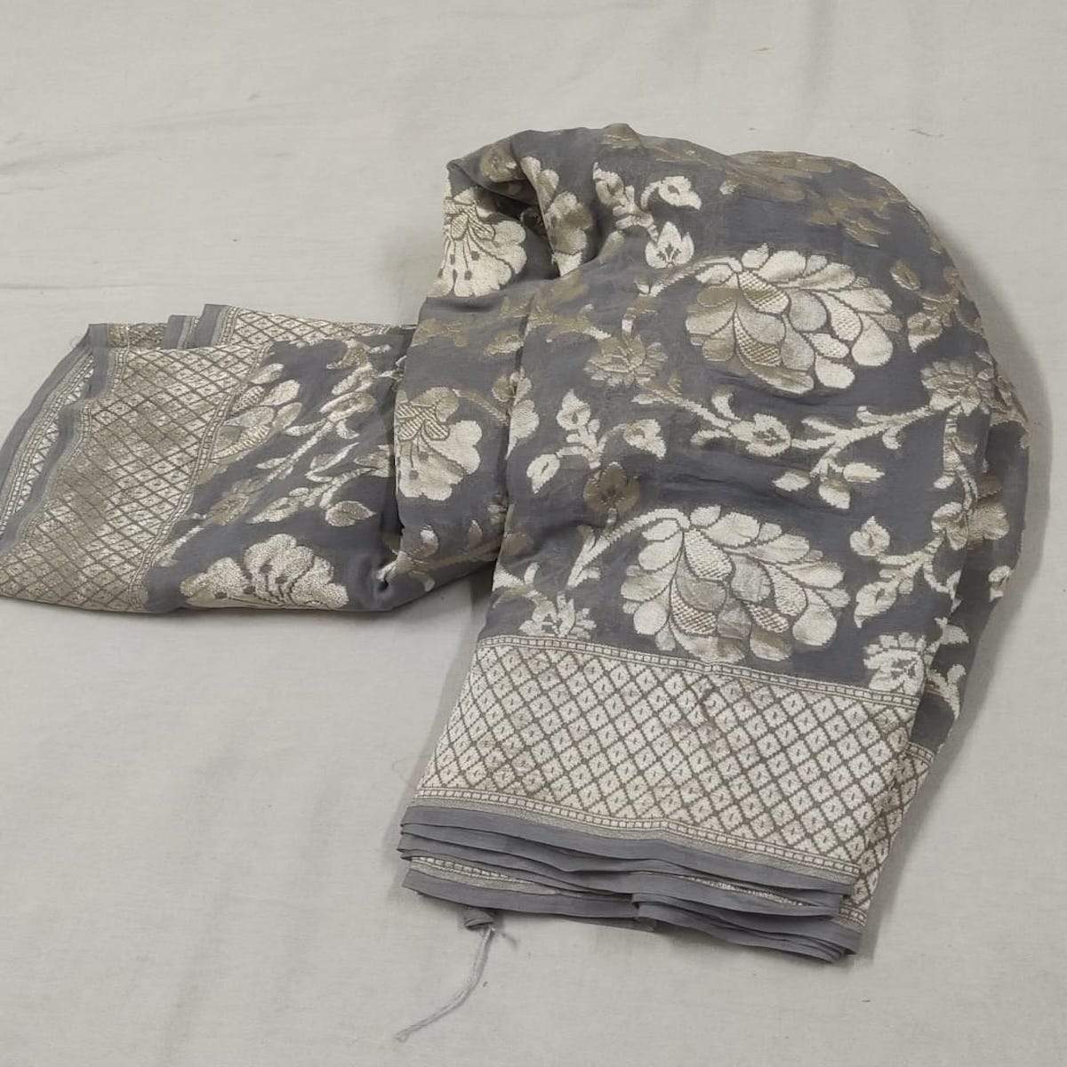 Grey Banarasi Saree With Flower Jaal - jhakhas.com