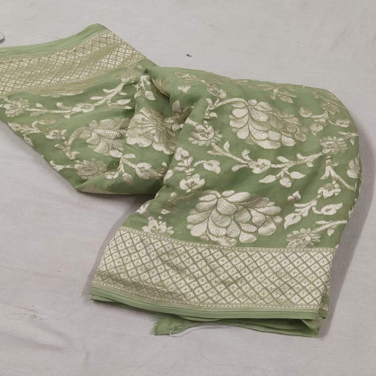 Light Green Banarasi khaddi chiffon saree, Pure khaddi Banarasi saree, Khaddi Banarasi saree