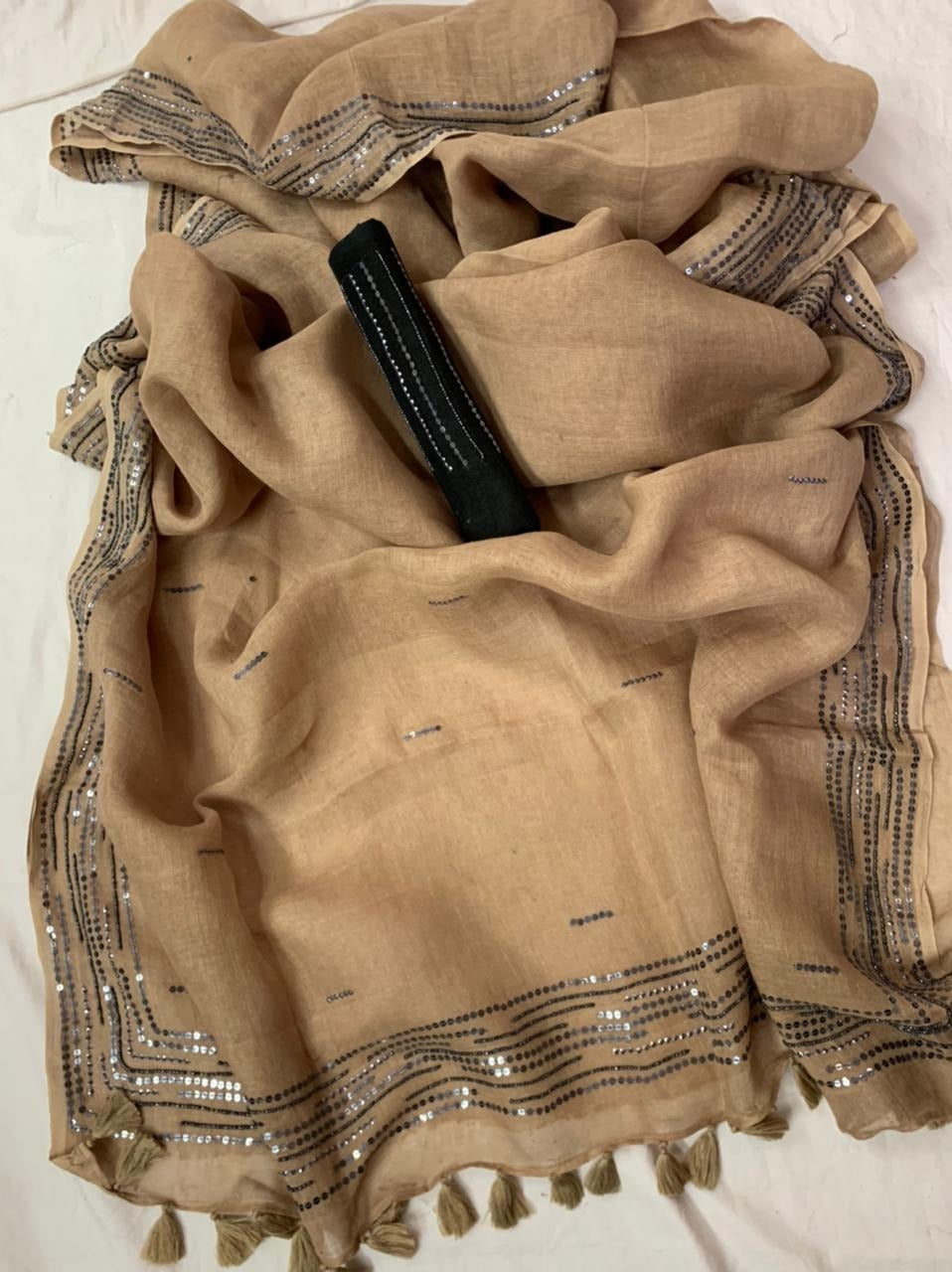 Cream Pure Linen Embroidred Saree,Linen Saree, Office Wear Saree At Jhakhas.Com