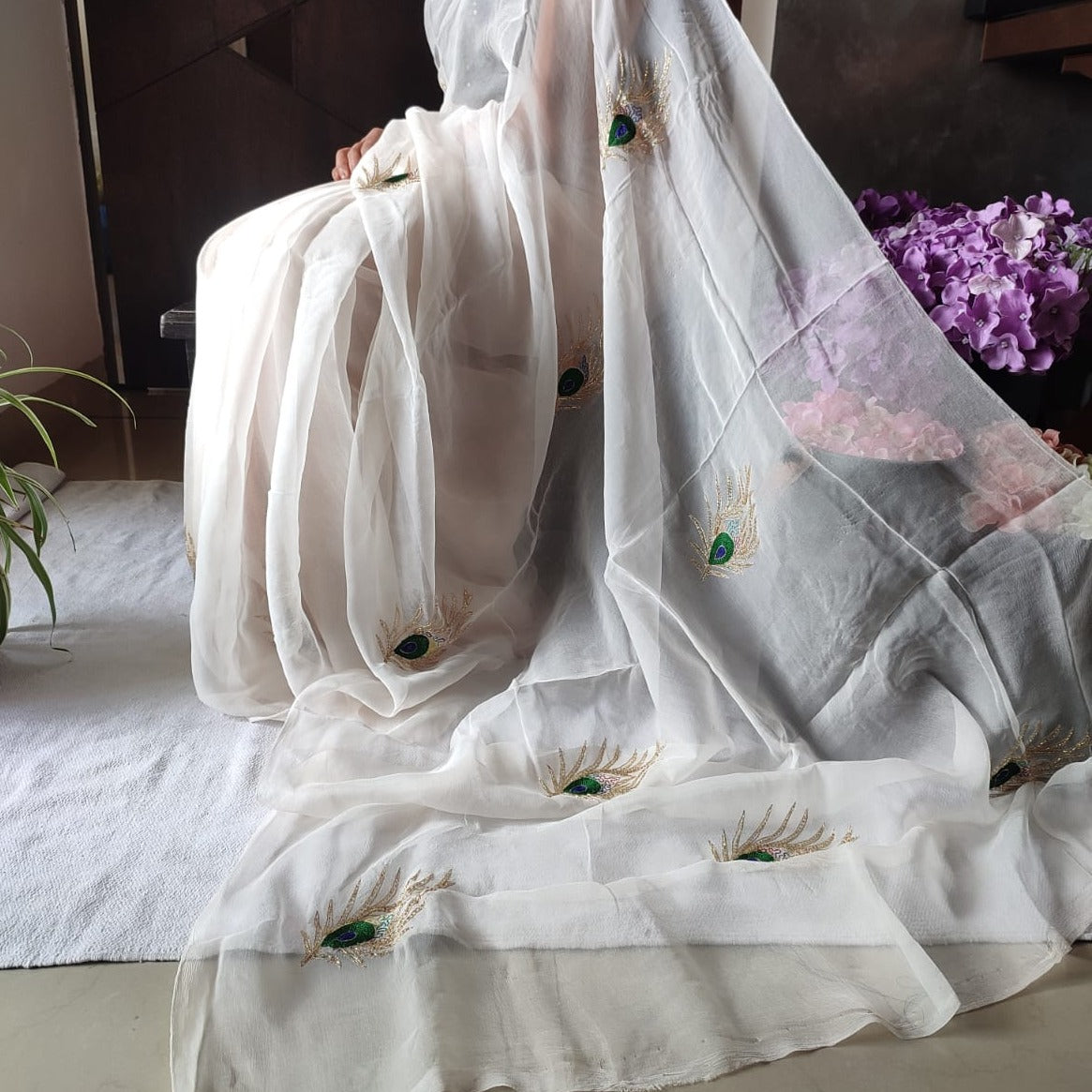 Rajputi Chiffon Handwork Saree in Cream