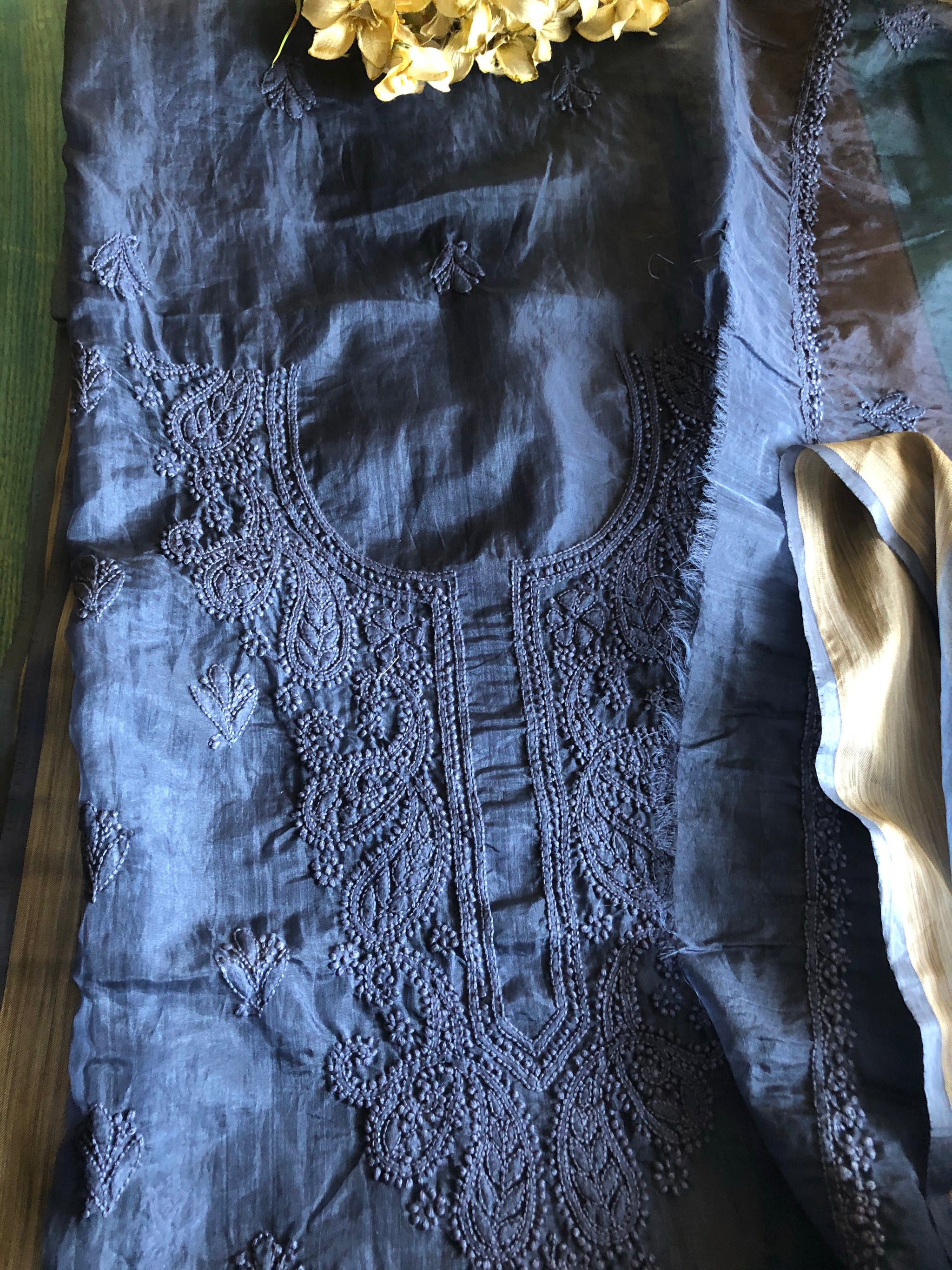 Chikankari Suits In Organza| Chikankari suits - Jhakhas.com