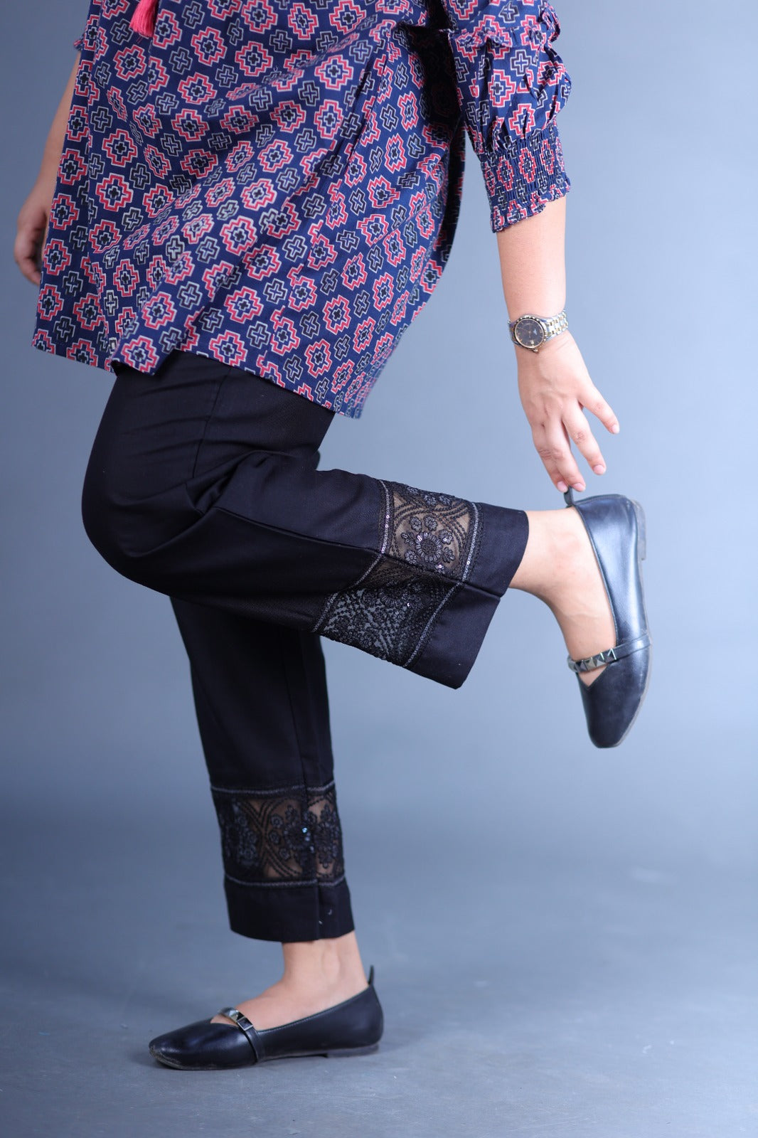 Gorgeous Black Straight Pakistani Pant In Cotton