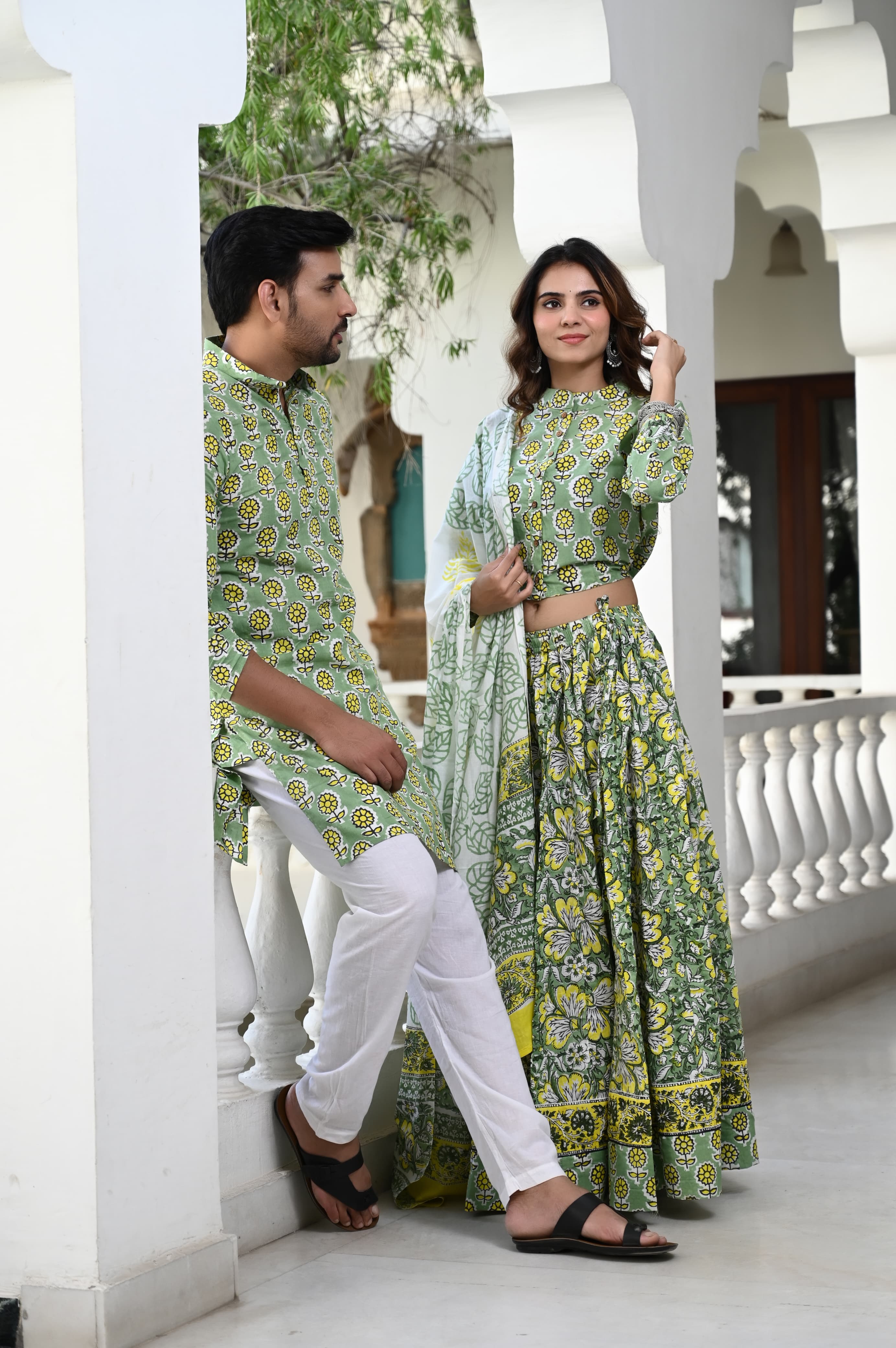 Twinning Couple Set In Flora Green