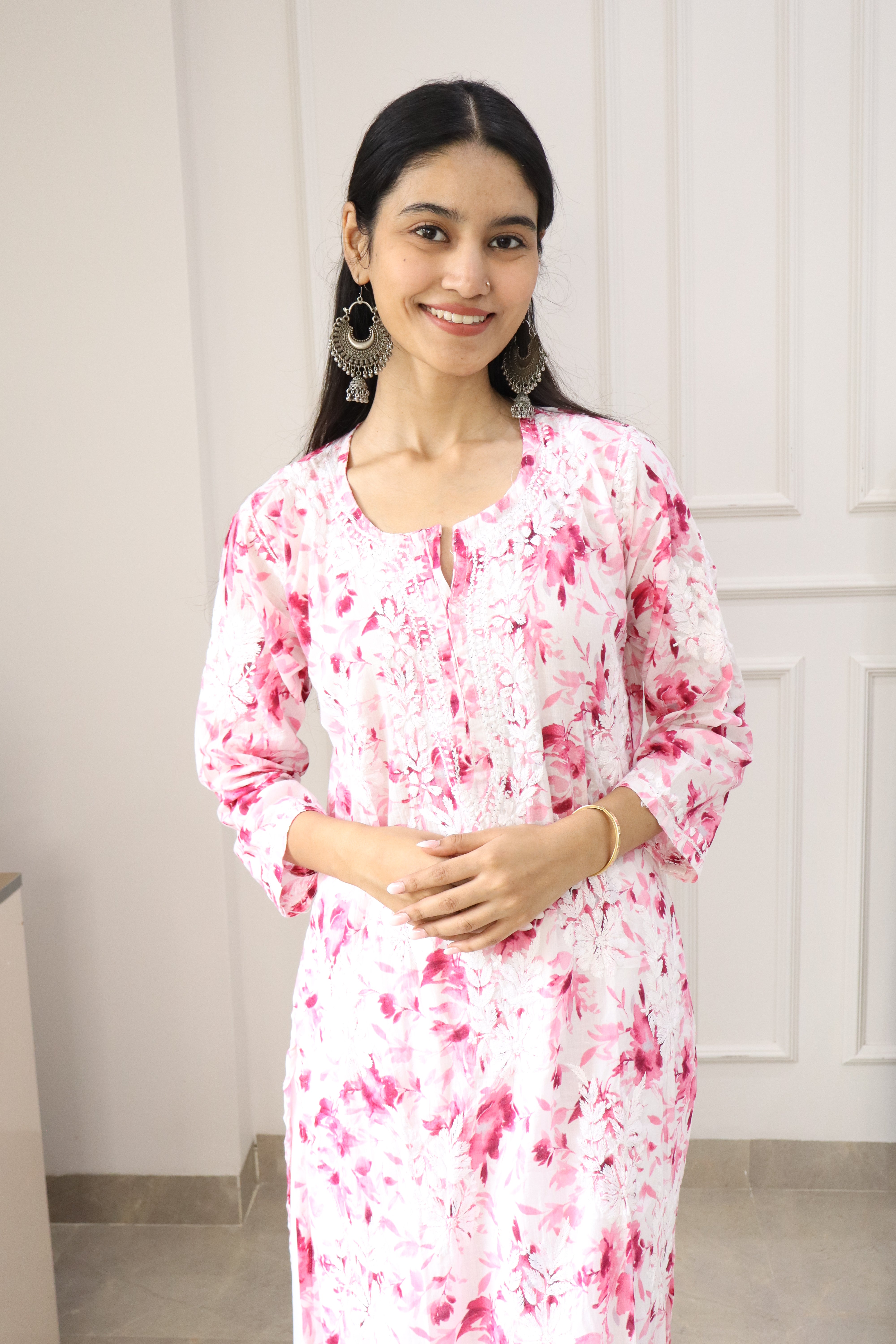 Pankhudi Pink Mul mul cotton chikankari kurti