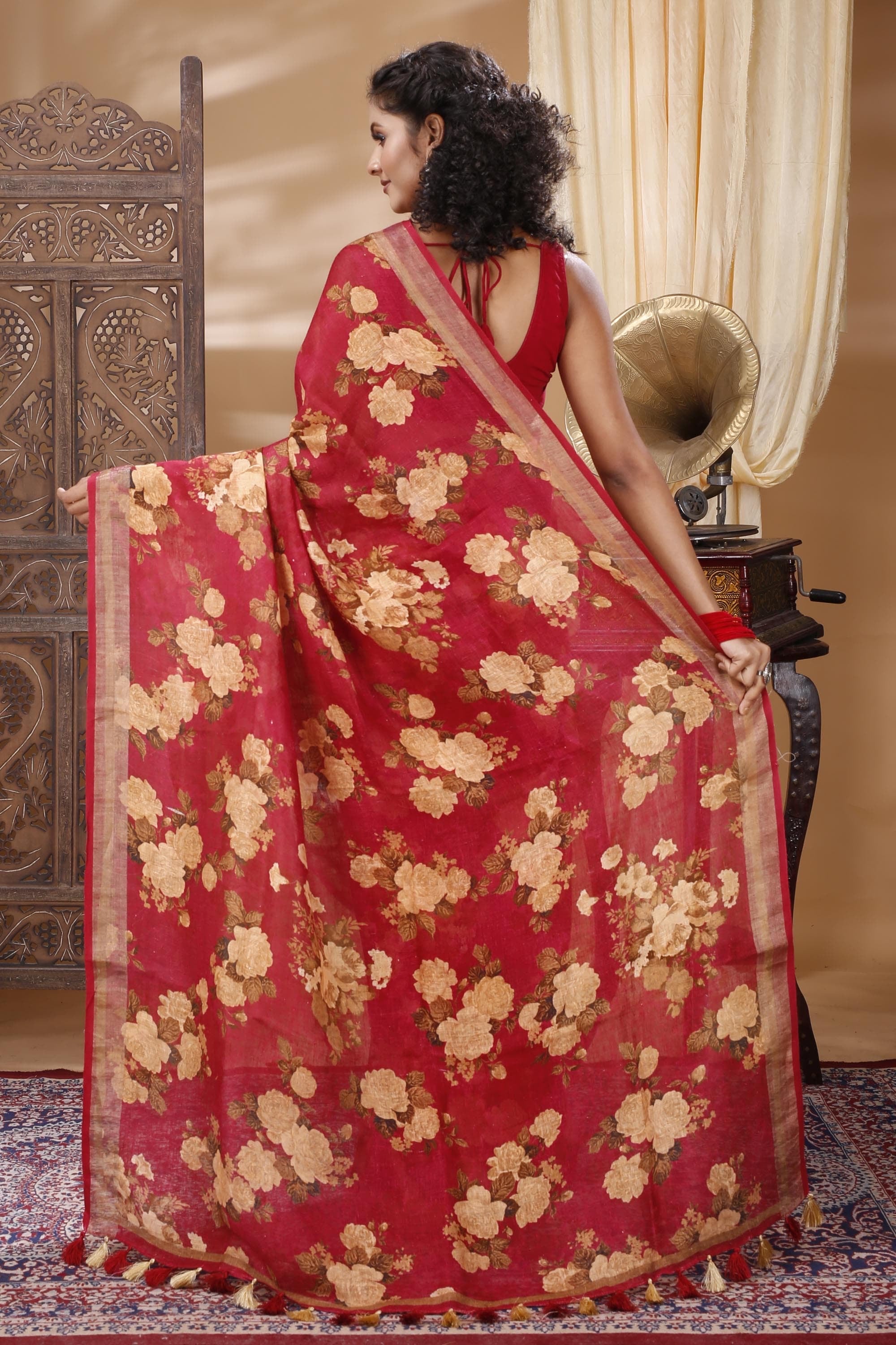 Red Valentine Floral Linen Saree