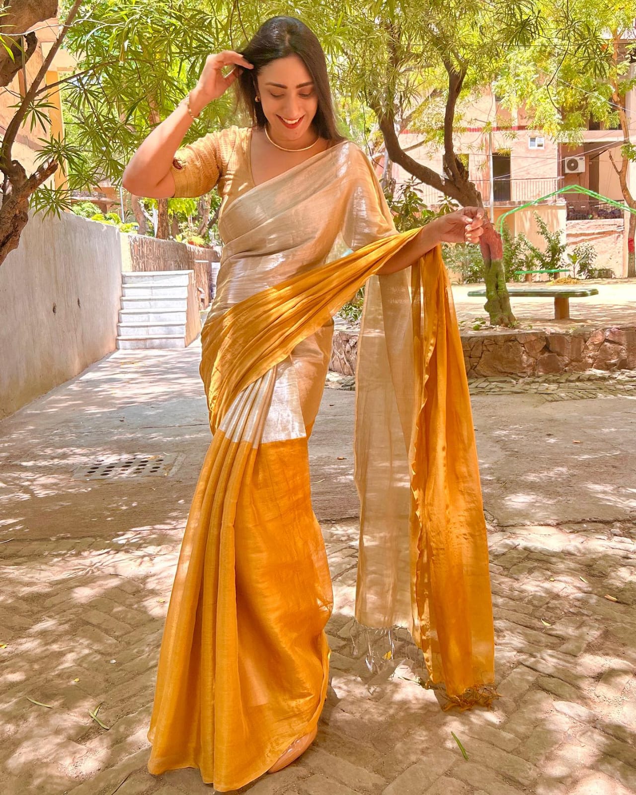 Plain Gold Tissue Kanchipuram Silk Saree – Sundari Silks