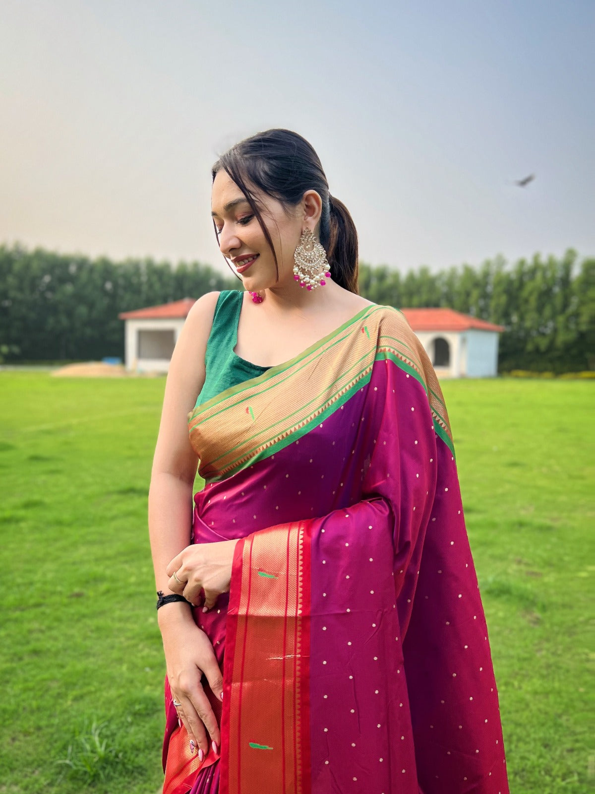 Buy Satrani Women'S Black and Golden Paithani Jacquard Silk Saree | sarees  for Women| saree | sarees Online at Best Prices in India - JioMart.