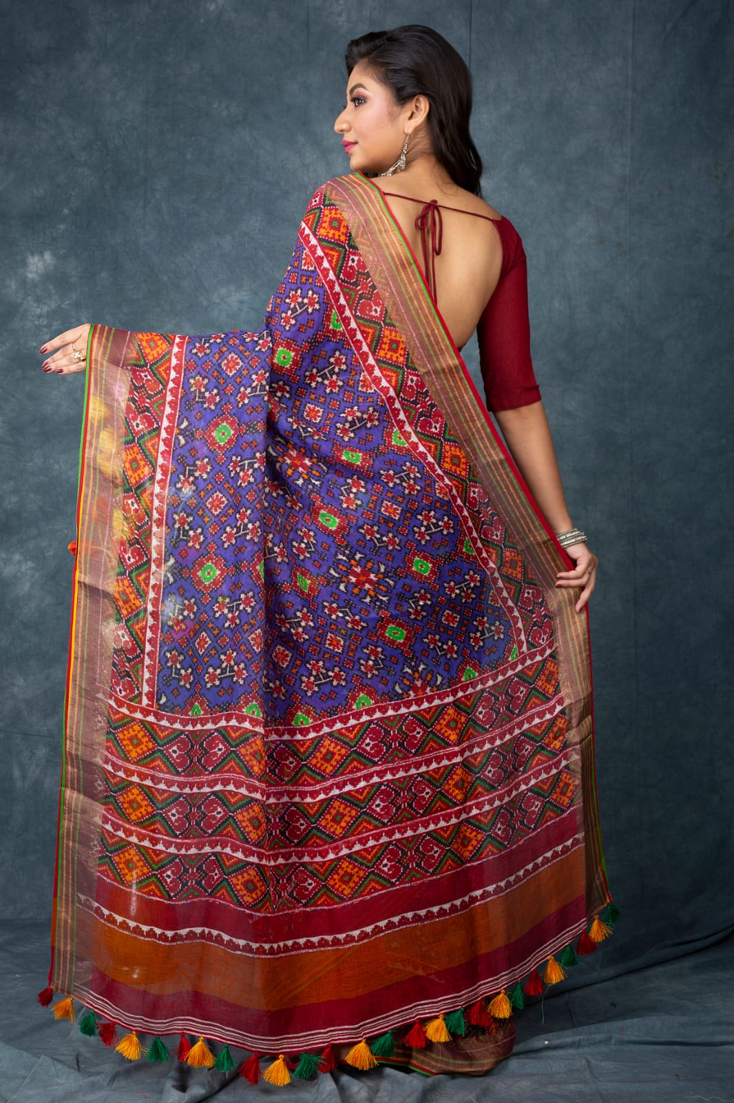 Patola look pure linen saree