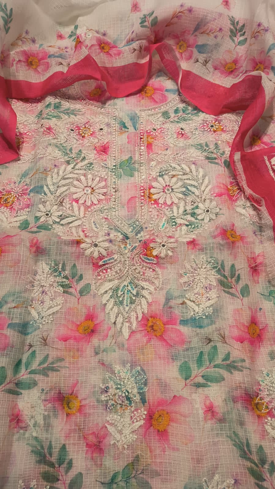 Pink-White Everyday Cotton Chikankari Kurti Set fabric