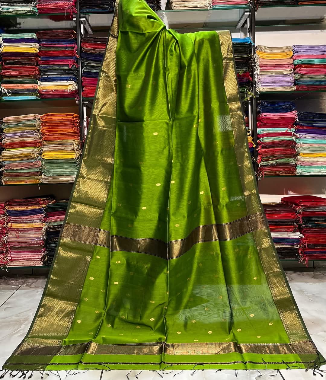 Green Maheshwari silk  Handloom Zari Saree