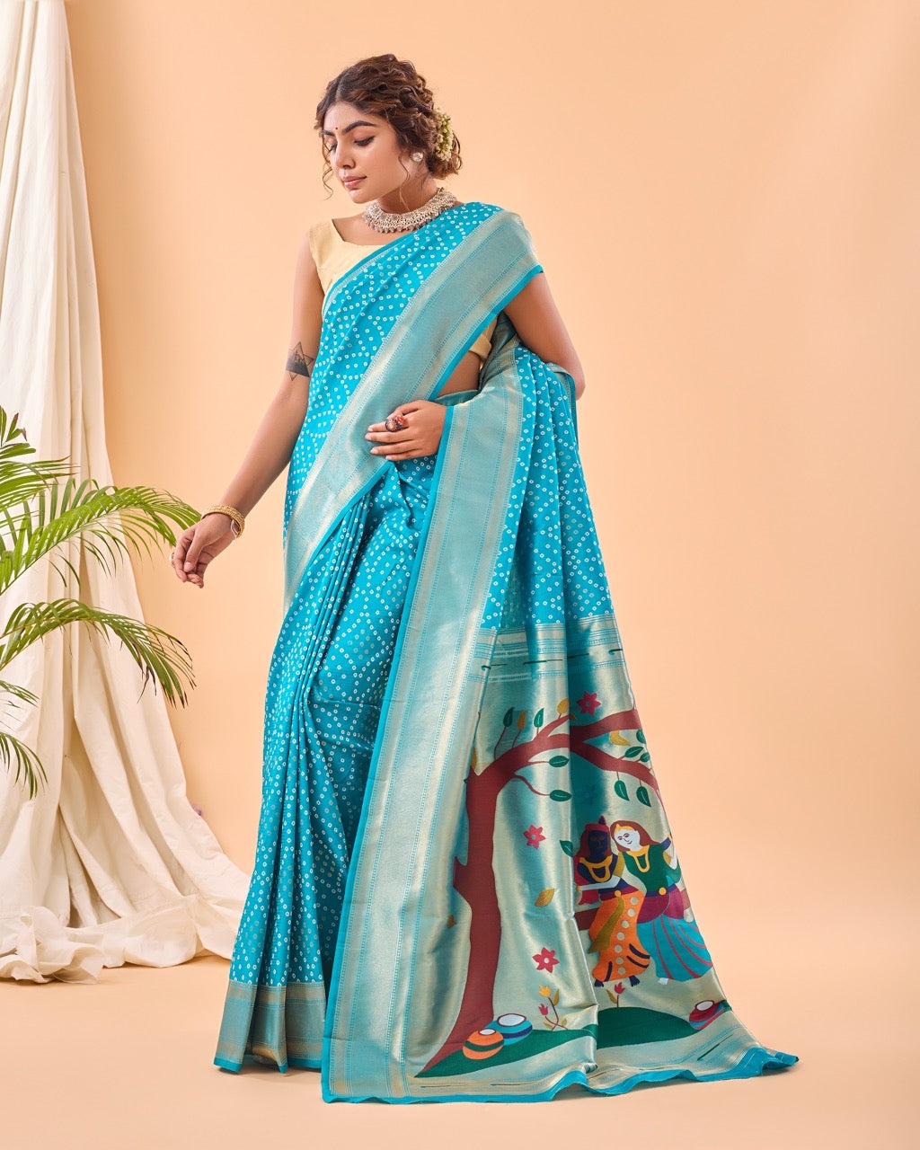 Buy Best Navy Blue Plain Body Banarasi Silk Saree From Banaras | Banarasi  Silk Saree online at Best Prices in India | Yes!poho