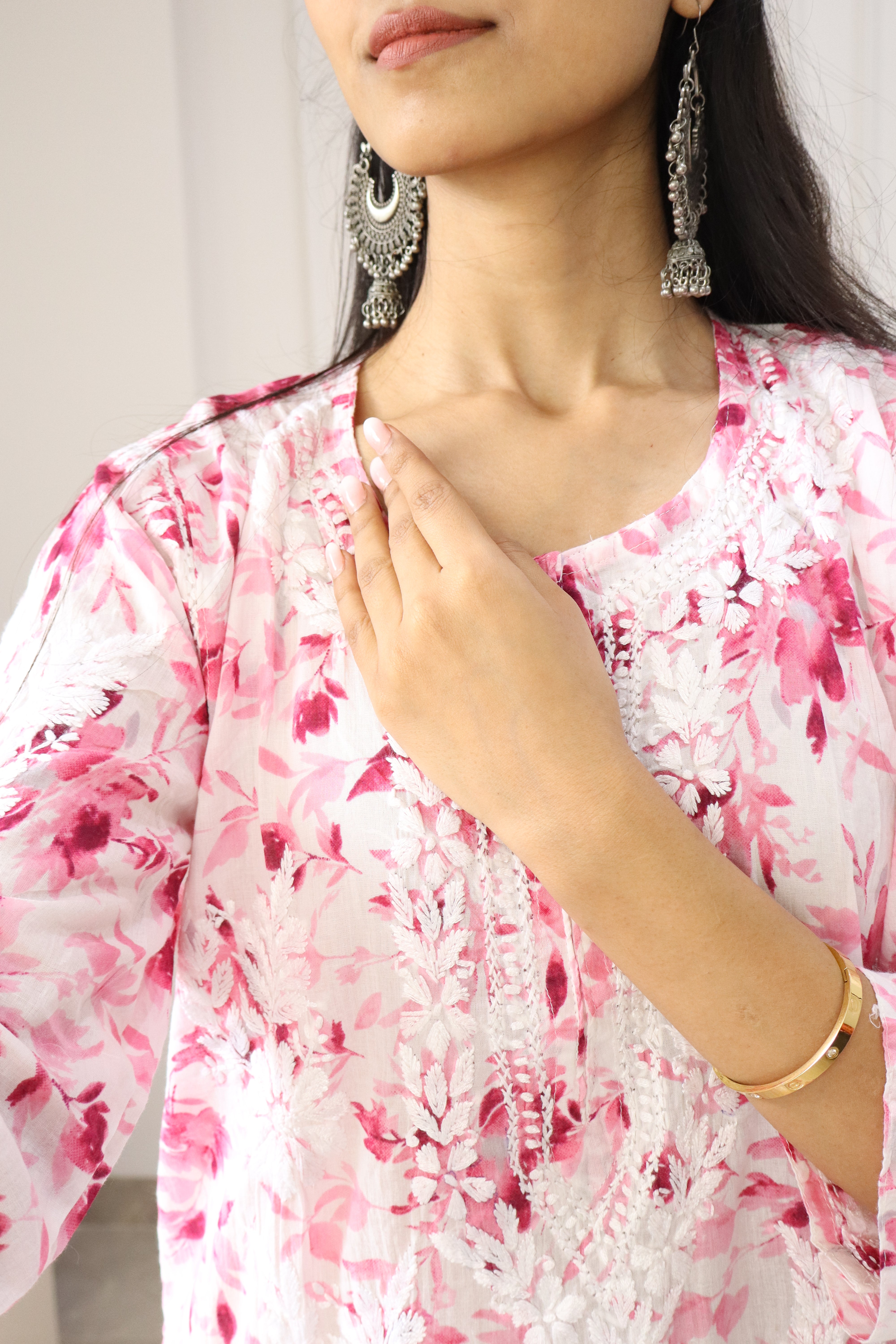 Pankhudi Pink Mul mul cotton chikankari kurti