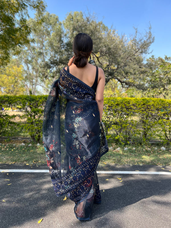 Boutique Style Saree In Dark Blue