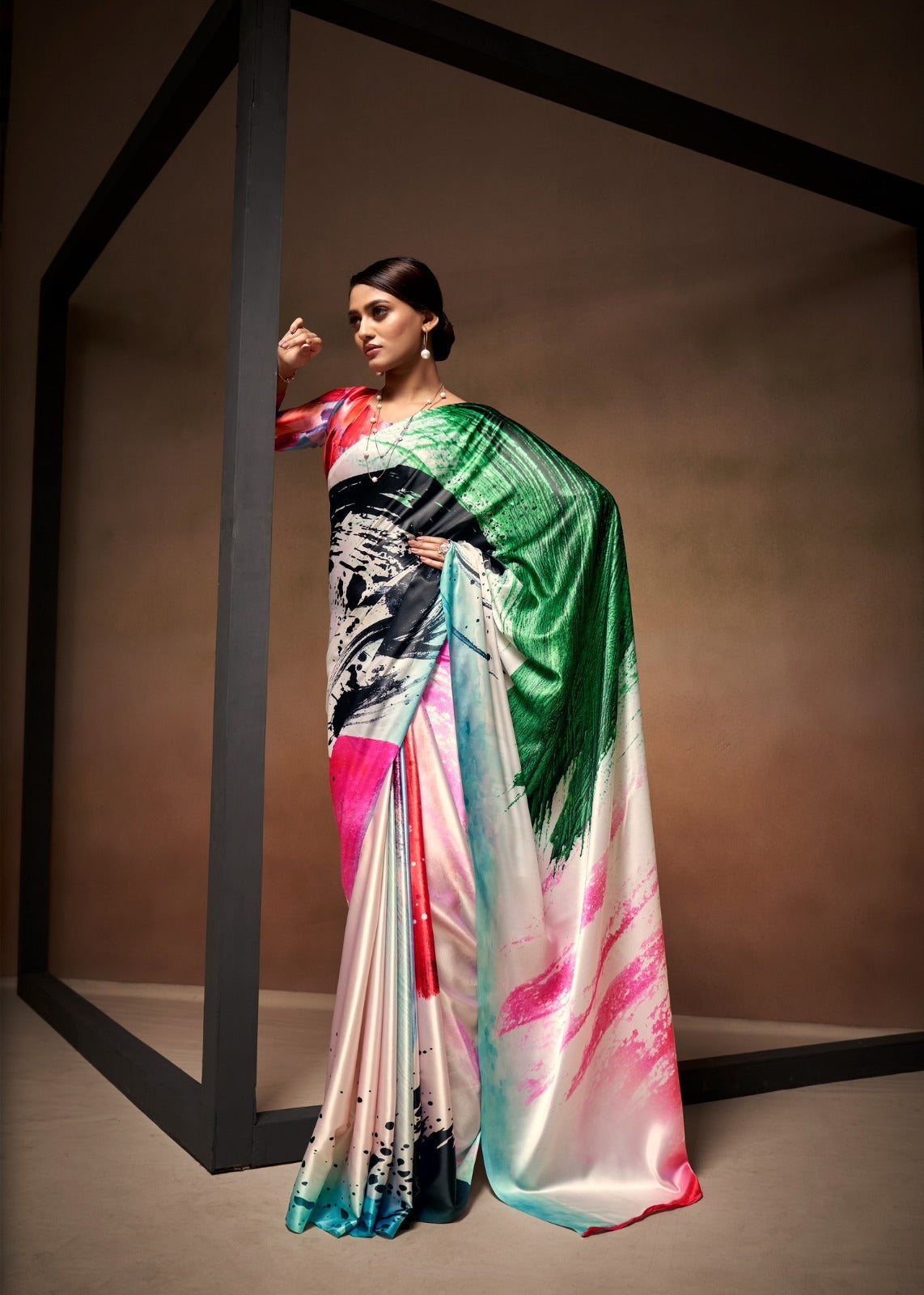 Pink Digital Print Saree With Organza Blouse 4867SR02