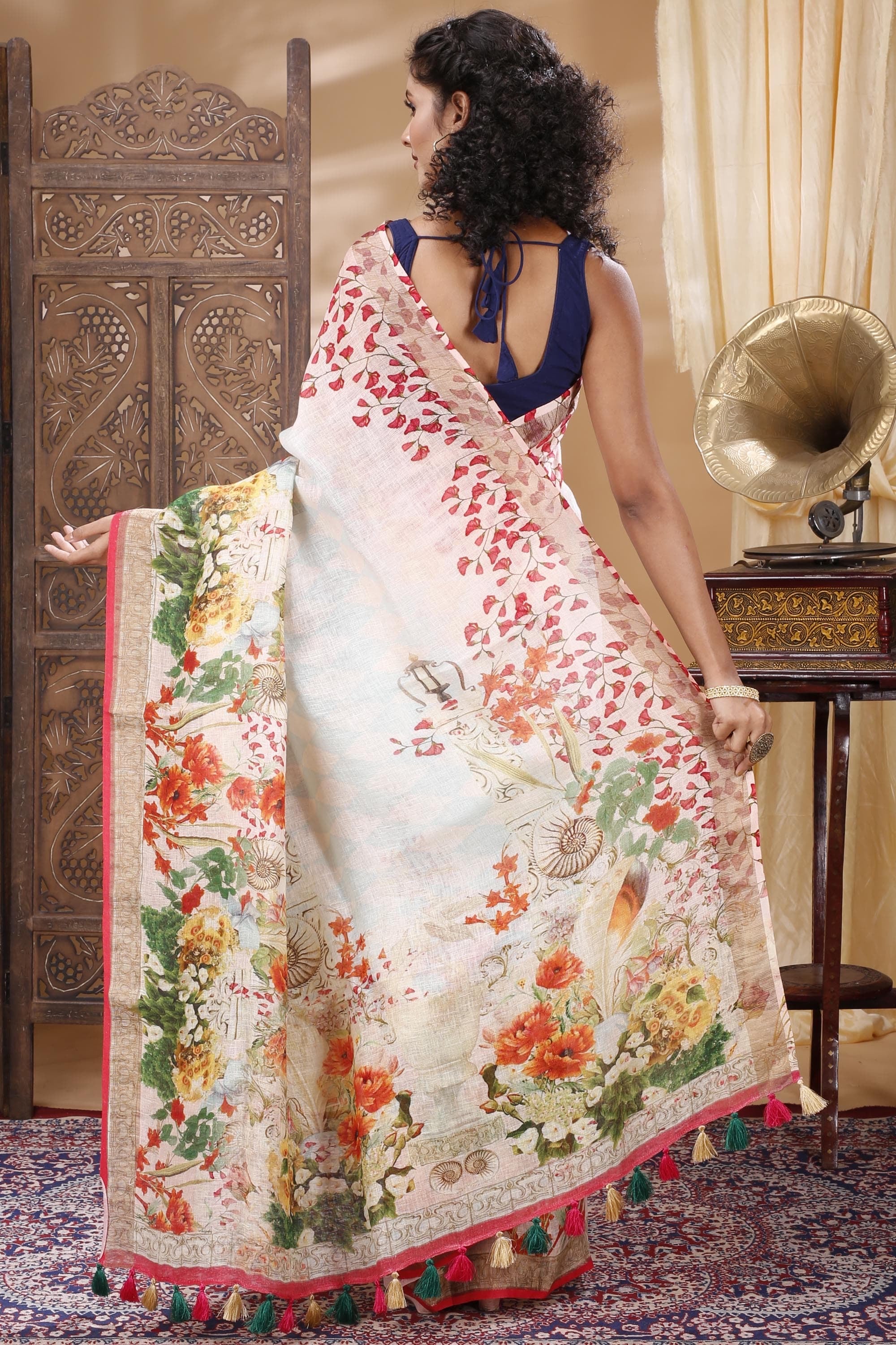 Floral Linen Saree Premium Look