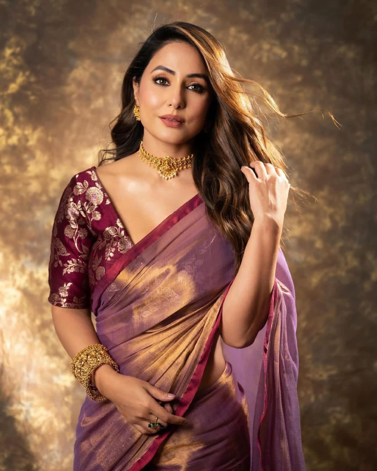 Hina Khan Purple Tissue Silk Saree With Blouse