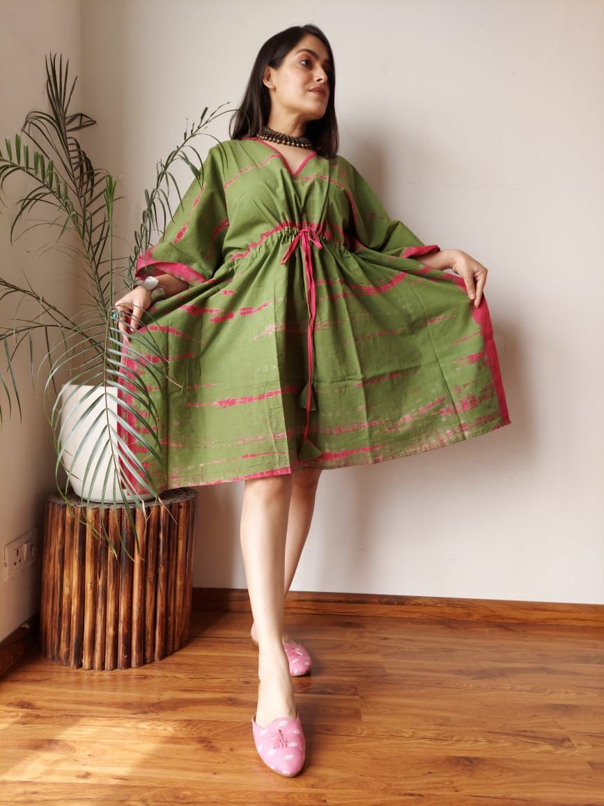 Short Cotton Kaftan in Green