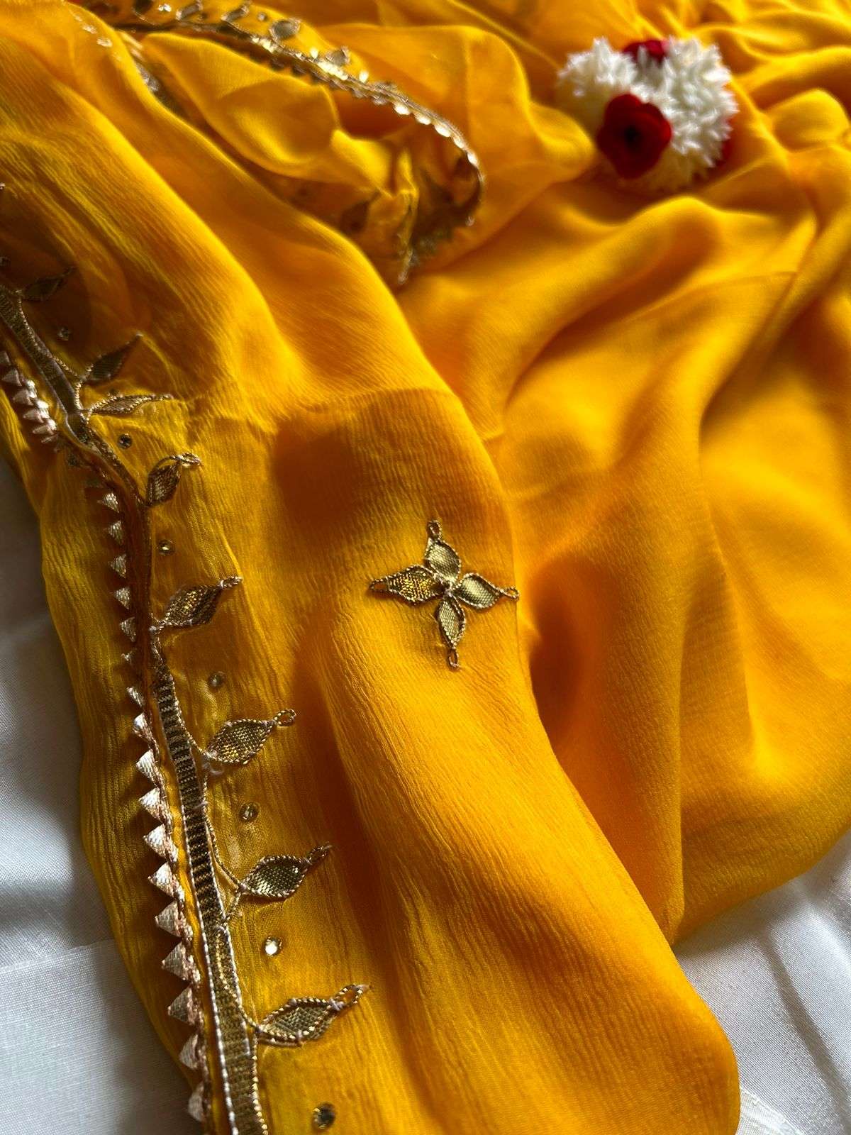 Yellow Chiffon Embroidered Saree Set Design by Calmna at Pernia's Pop Up  Shop 2024