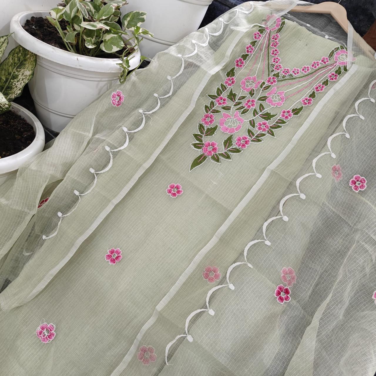 Kota Doria Embroidered Suit Set In Pastel Green