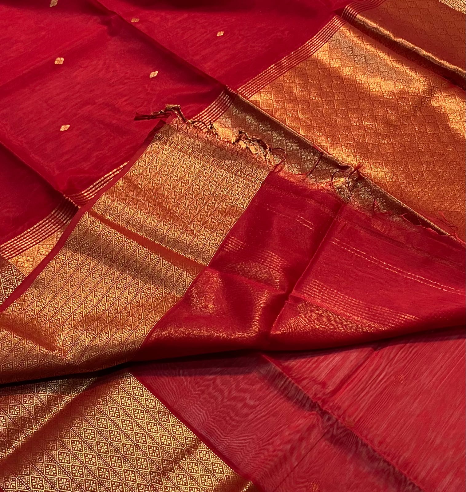 Maheshwari Silk Rich Pallu Saree In Red