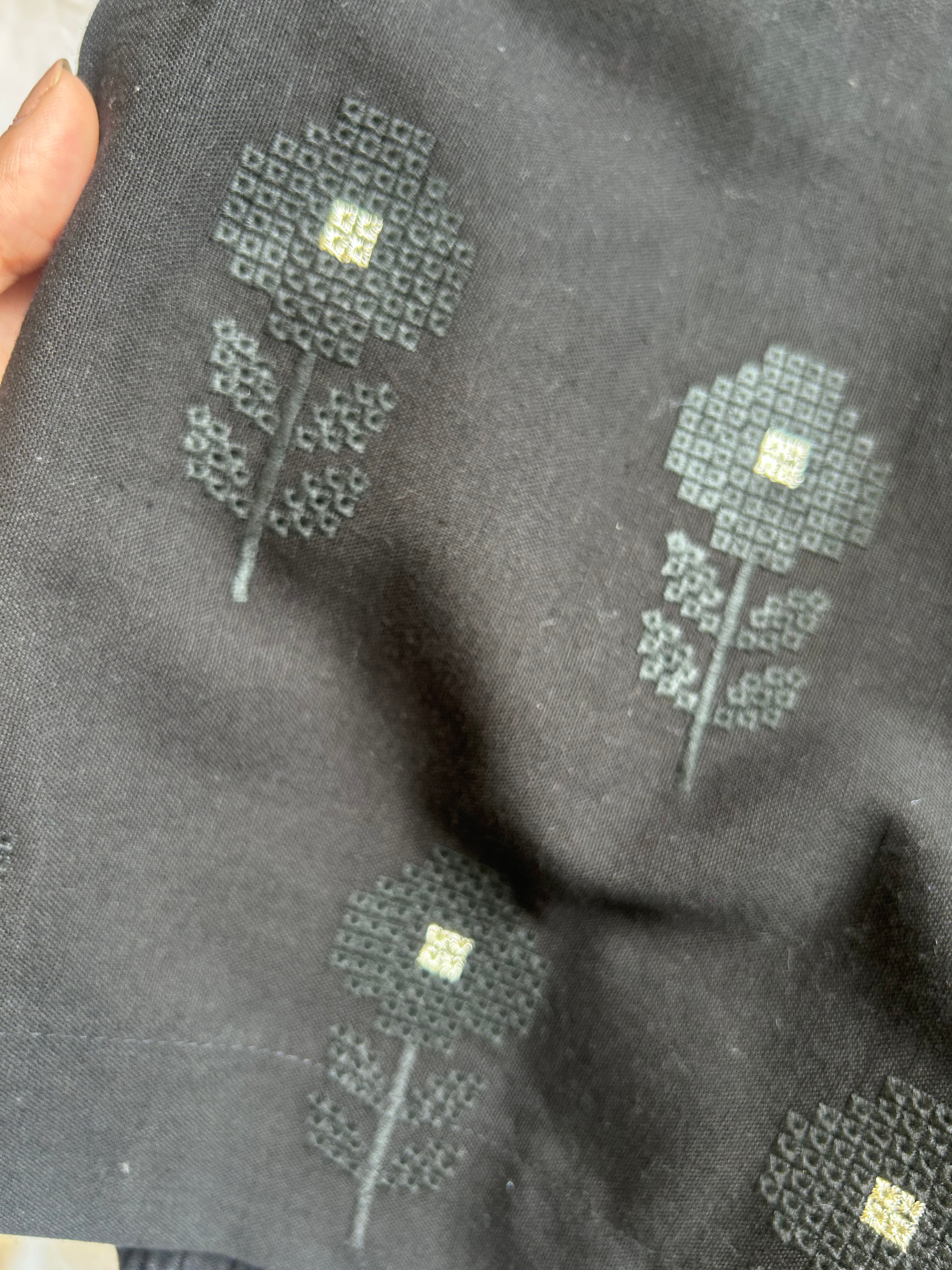 Black Flower Embroidery Straight Pant In Cotton For Women