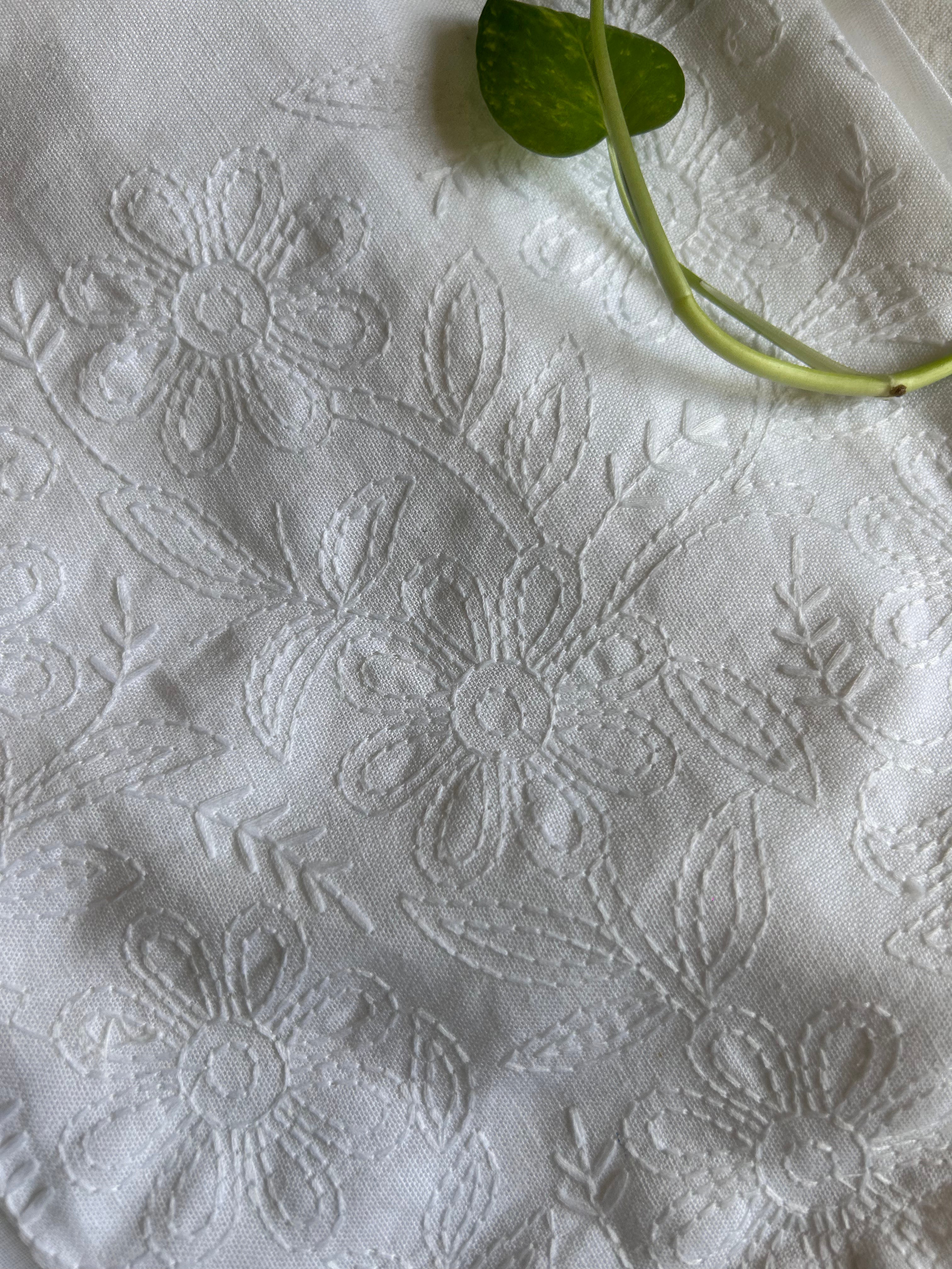 White Embroidery Straight Pant In Cotton For Women