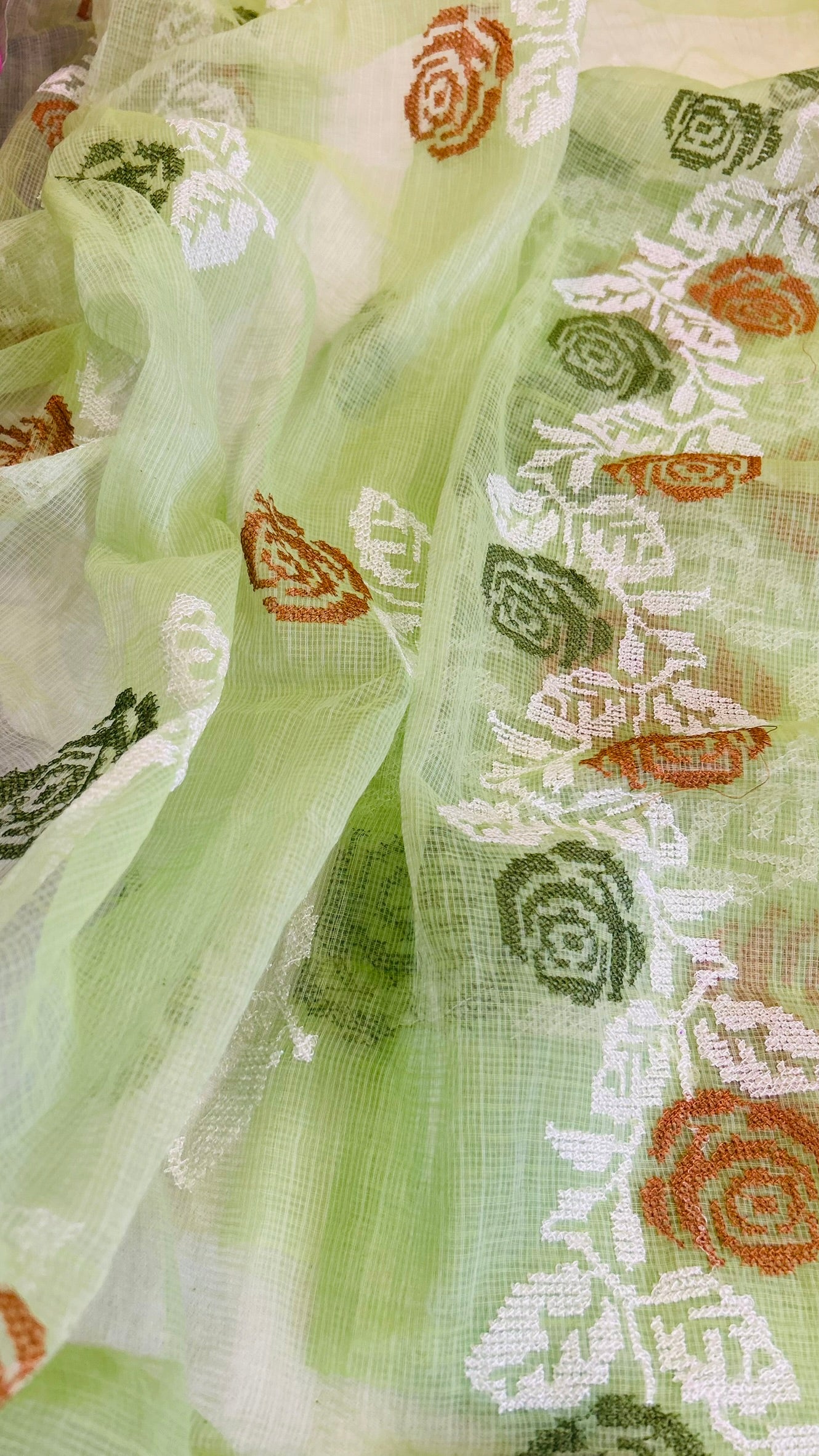 Kota Doria Embroidered Suit Set In Green (unstitched)