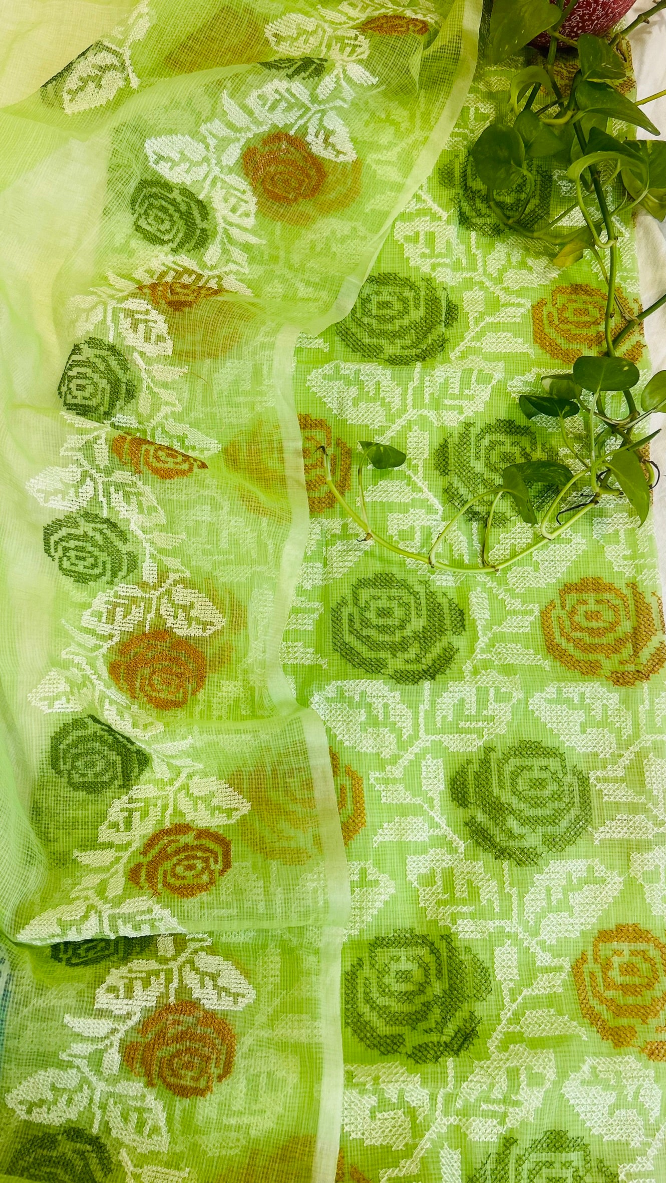 Kota Doria Embroidered Suit Set In Green (unstitched)