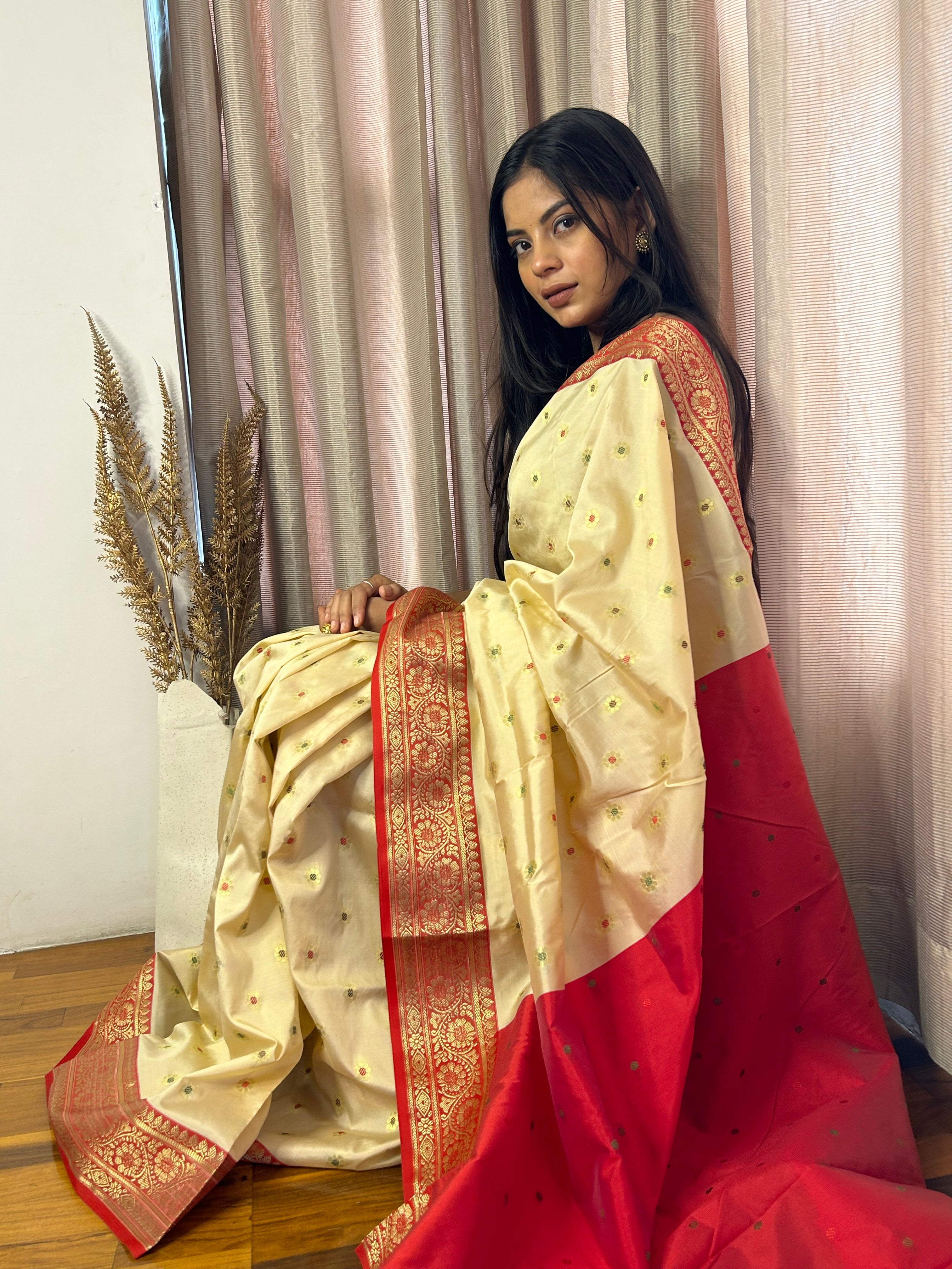 Soft Silk Saree Online | Elegant Cream and Orange Border Pure Soft Silk  Saree with Fashionable Blouse Piece – Glamatyou Fashion