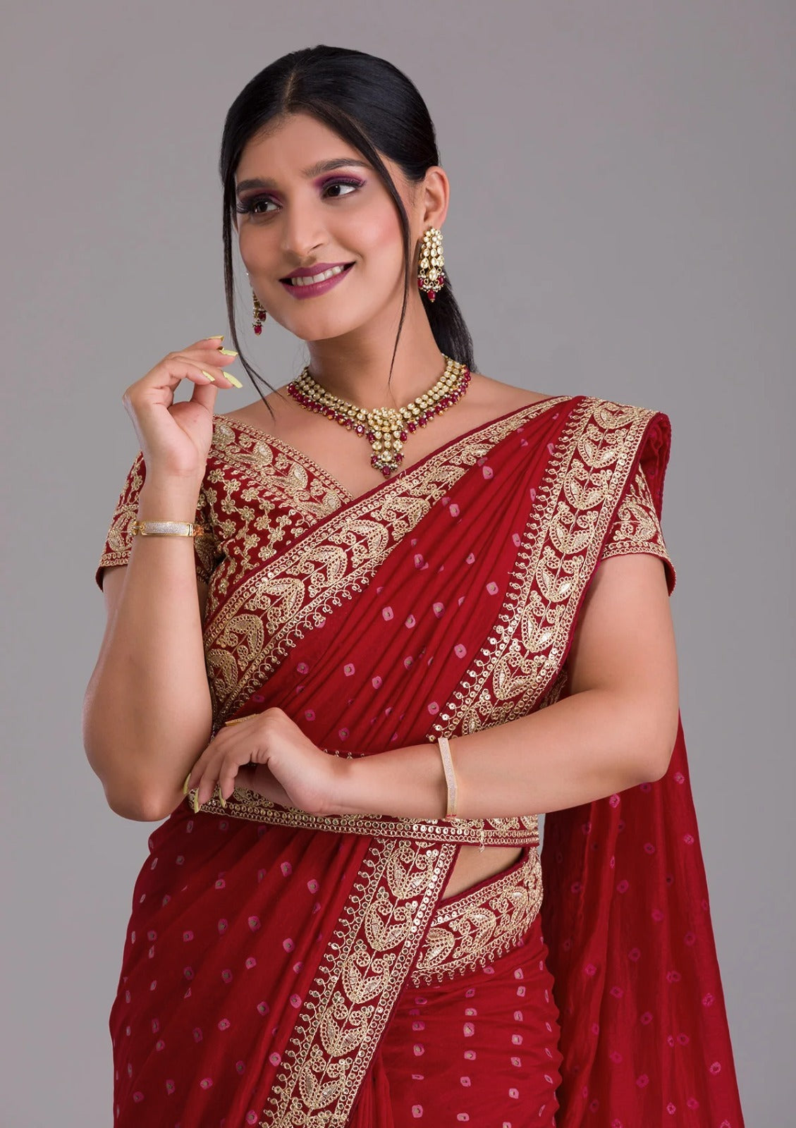 Buy Akhilam Women's Silk Blend Red Embellished Designer Saree with  Unstitched Blouse online