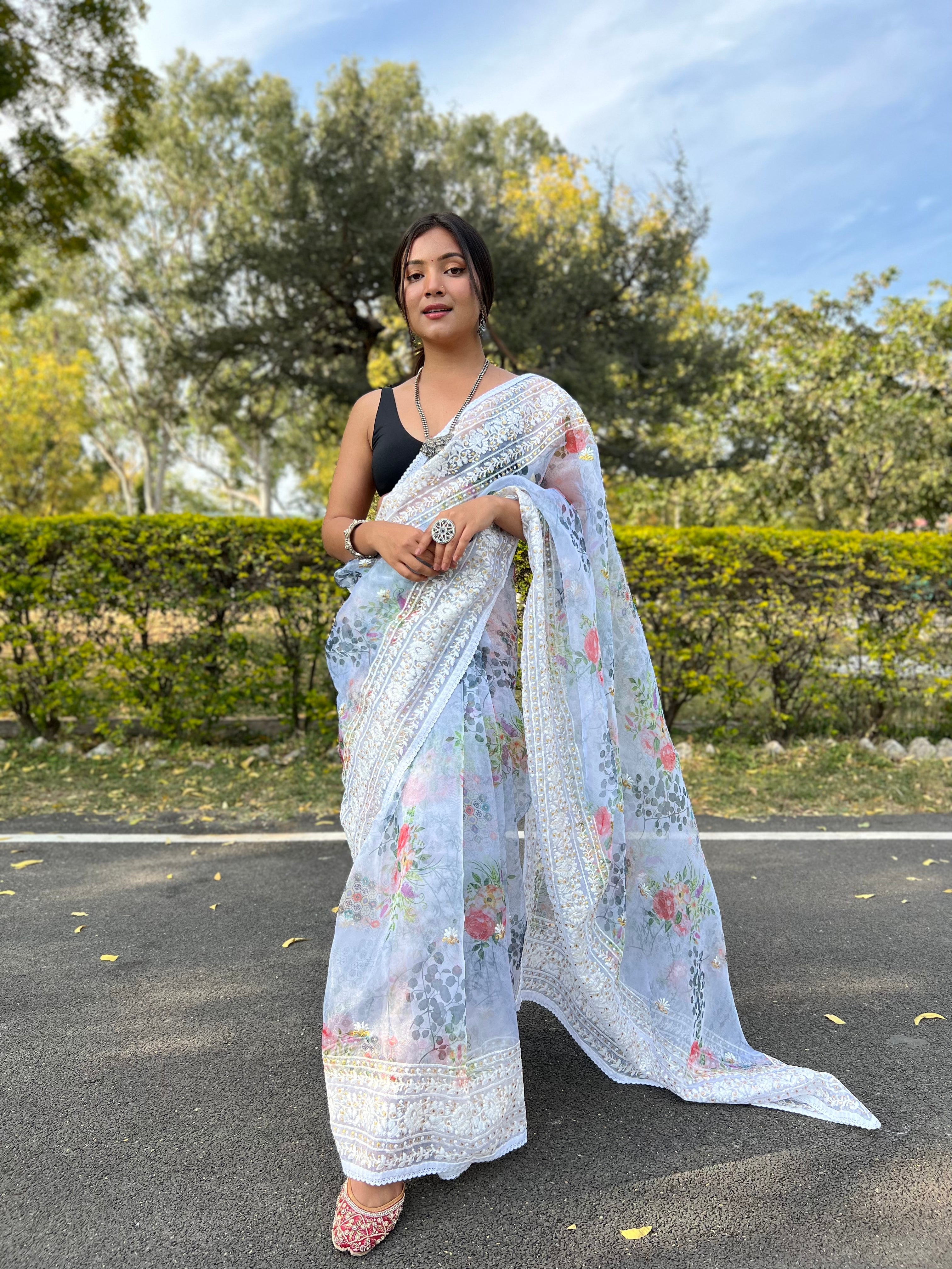 Shop Latest Designer Zari Weaving Saree Online | SALE | Me99