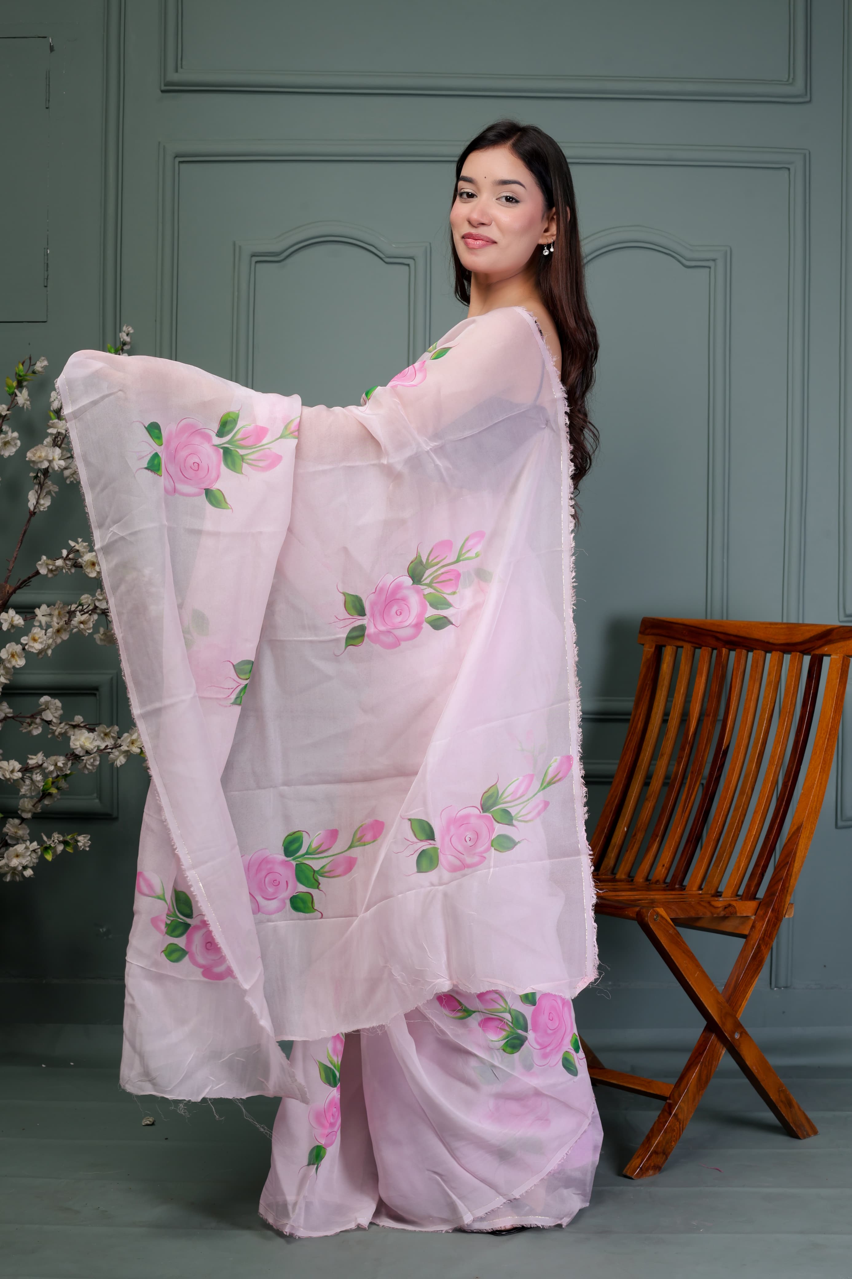 Organza Hand Painted Saree In pink