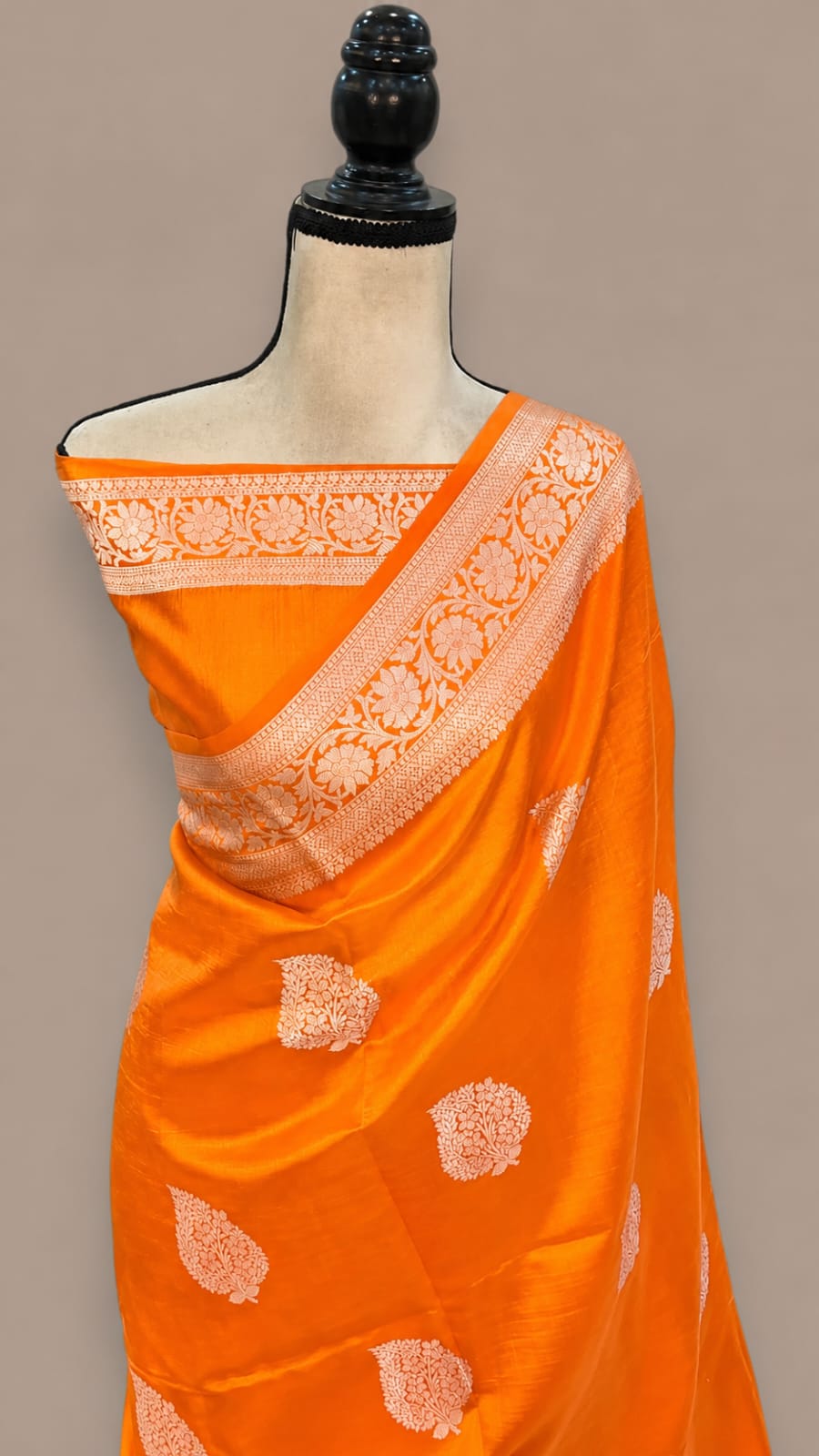Banarasi Handloom Raw Mango Silk Saree In Orange