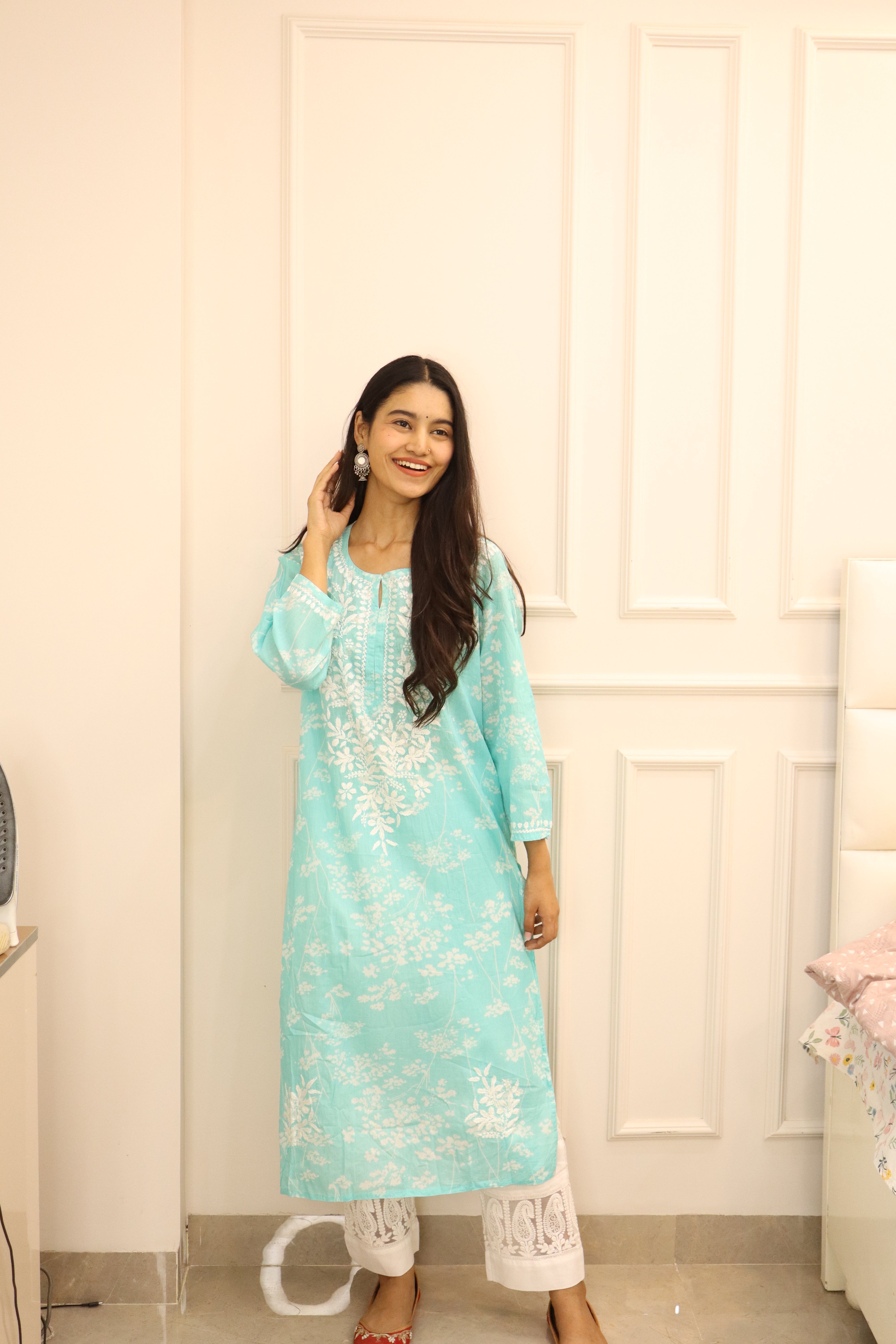 Blue floral mul cotton chikankari kurti (only kurti)