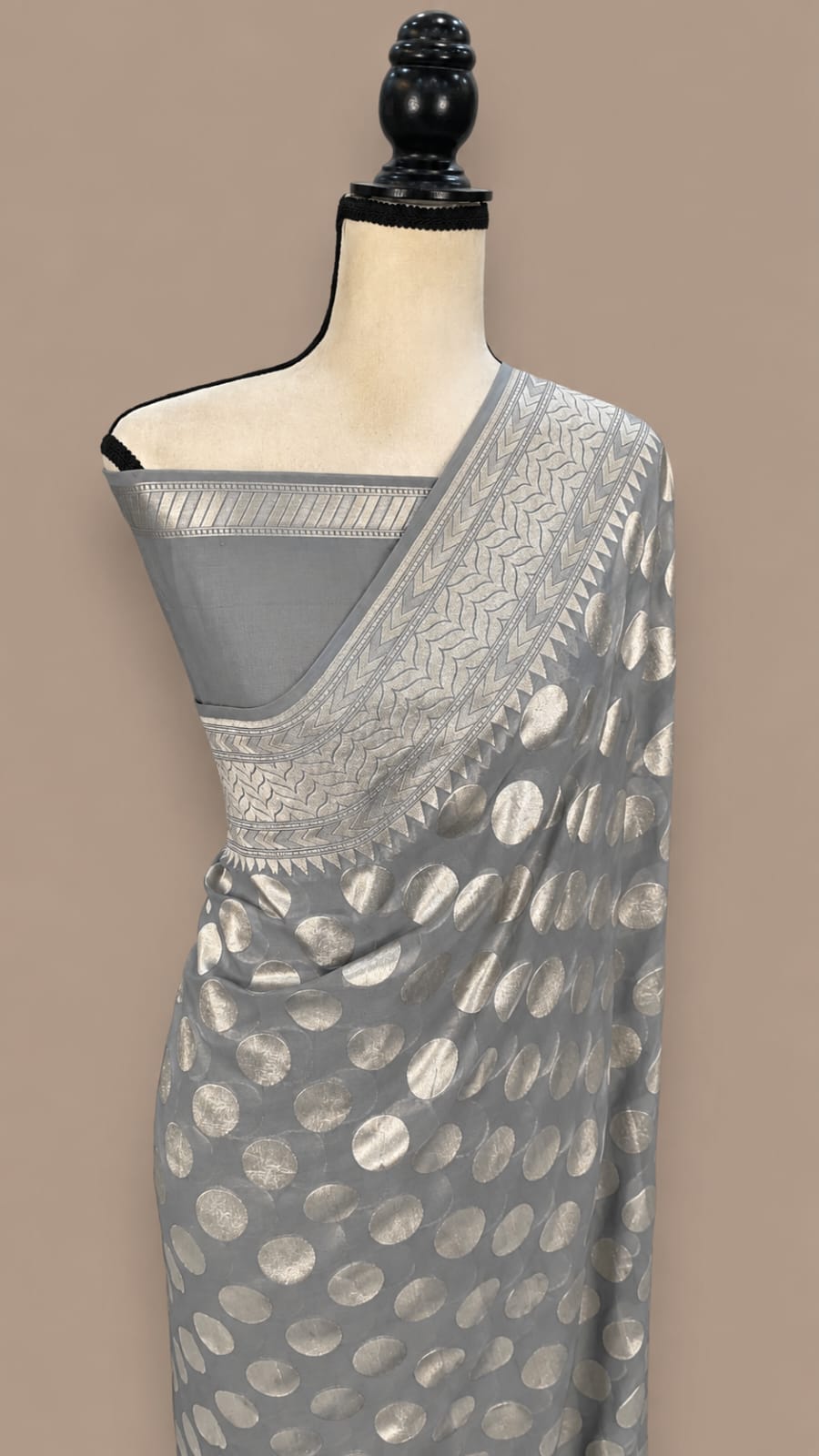 Grey Banarasi Handloom Semi Georgette Saree