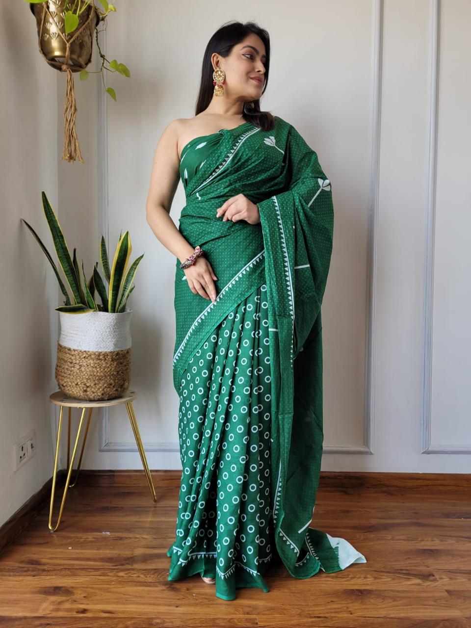 Green Cotton Printed Saree